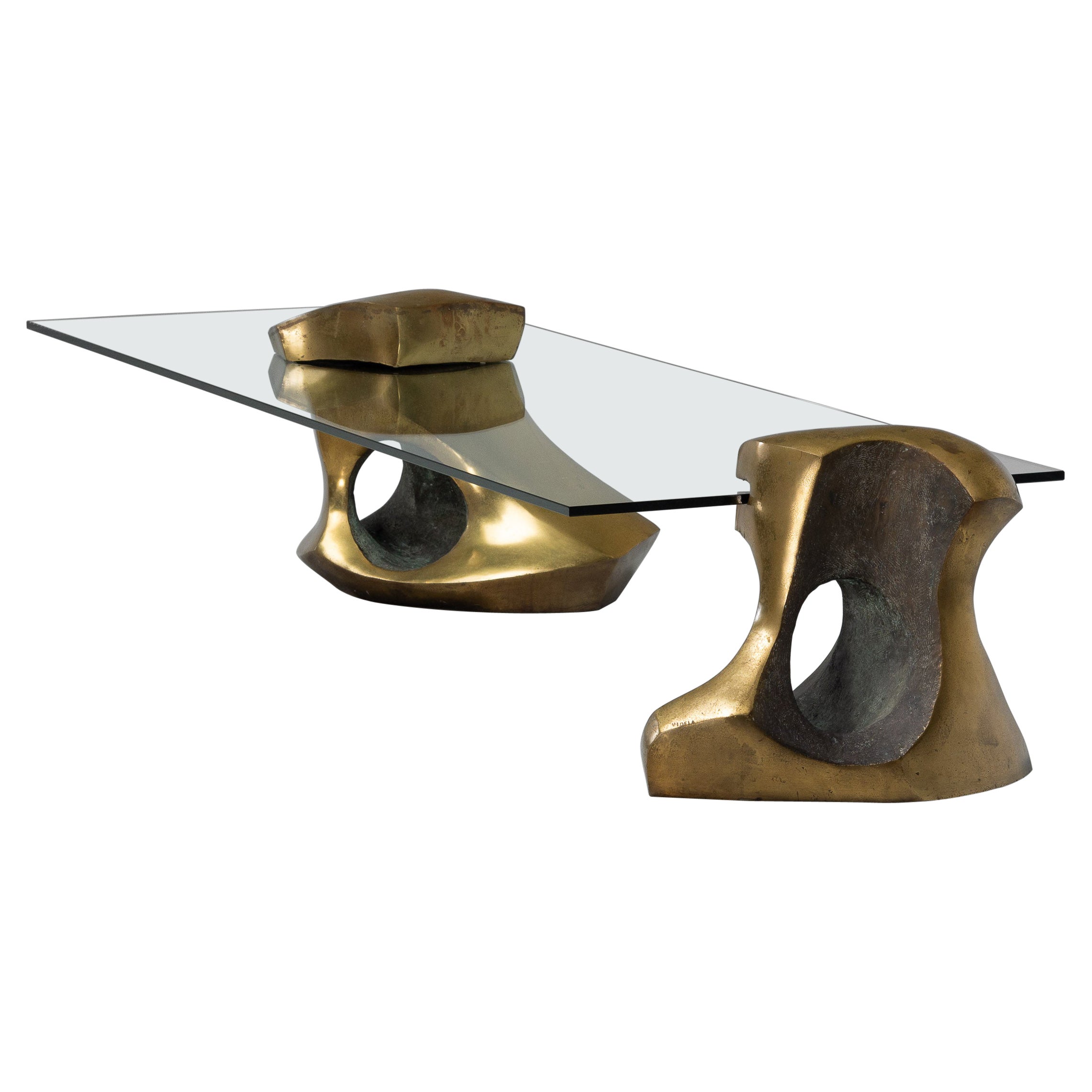 Table basse sculpturale Ricardo Videla Argentine 1970