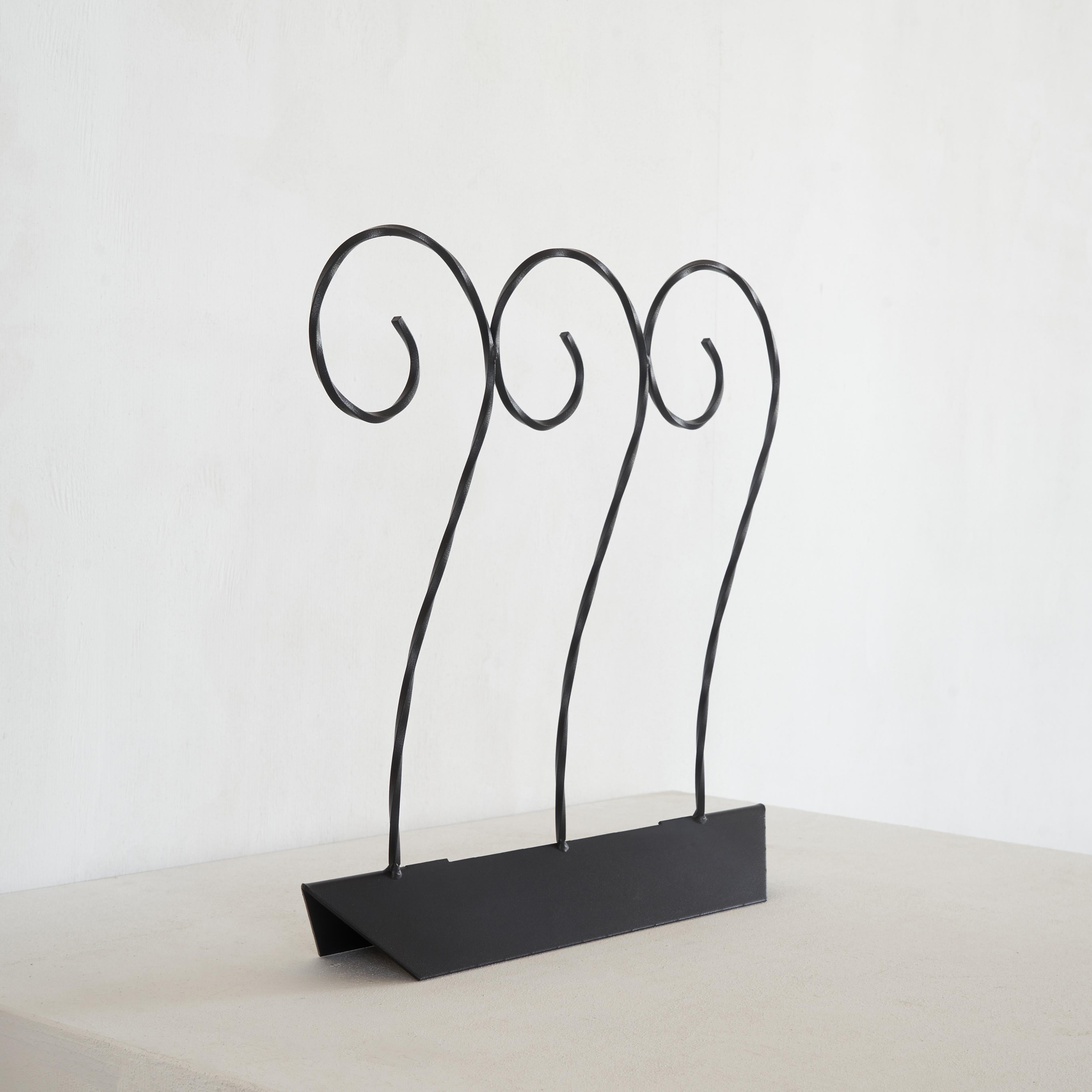 Postmoderne Pare-étincelles Riccardo Dalisi pour Dimensione Fuoco 1984