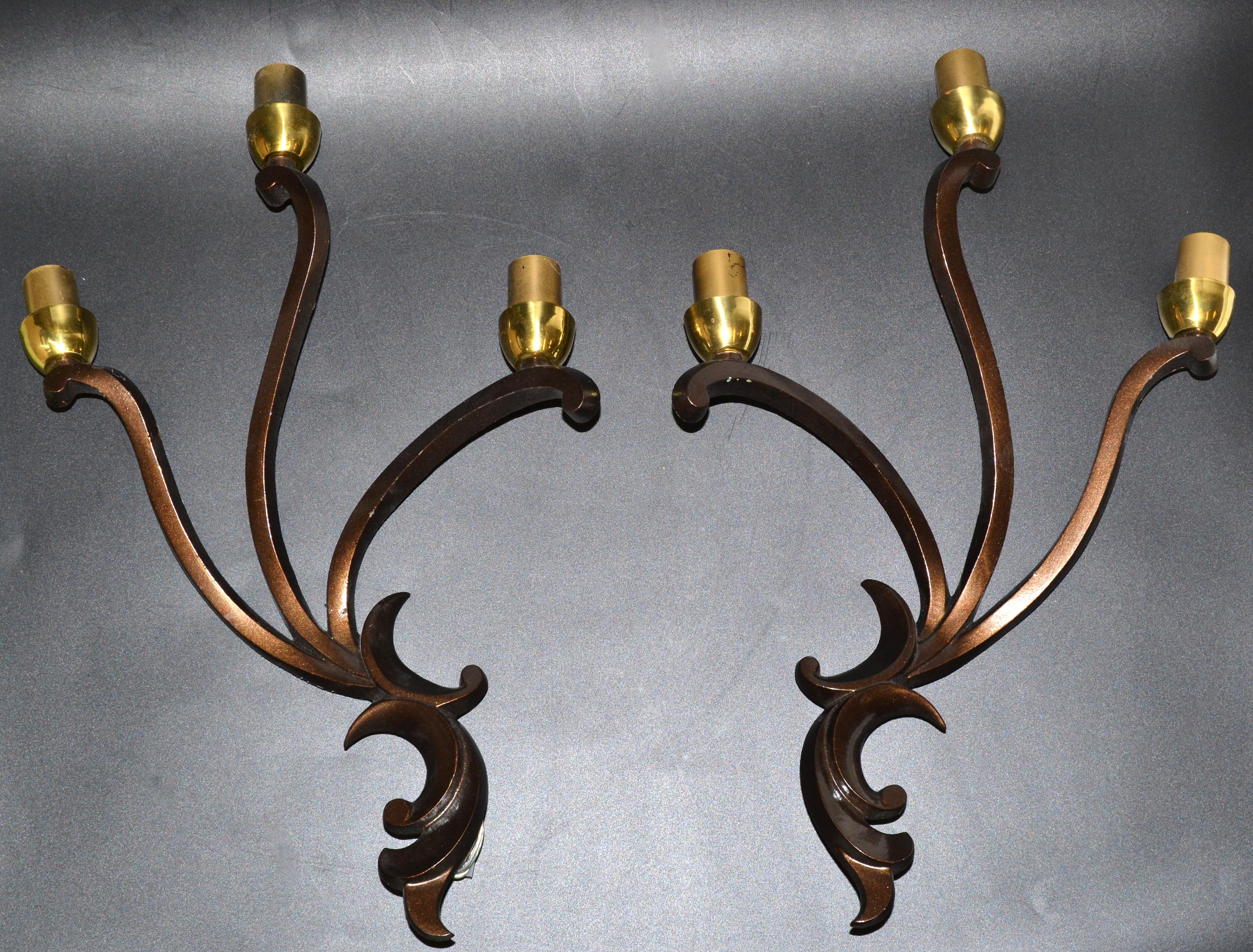 Riccardo Scarpa bronzo, lampade da parete Art Deco Italia 1950, coppia in vendita 6