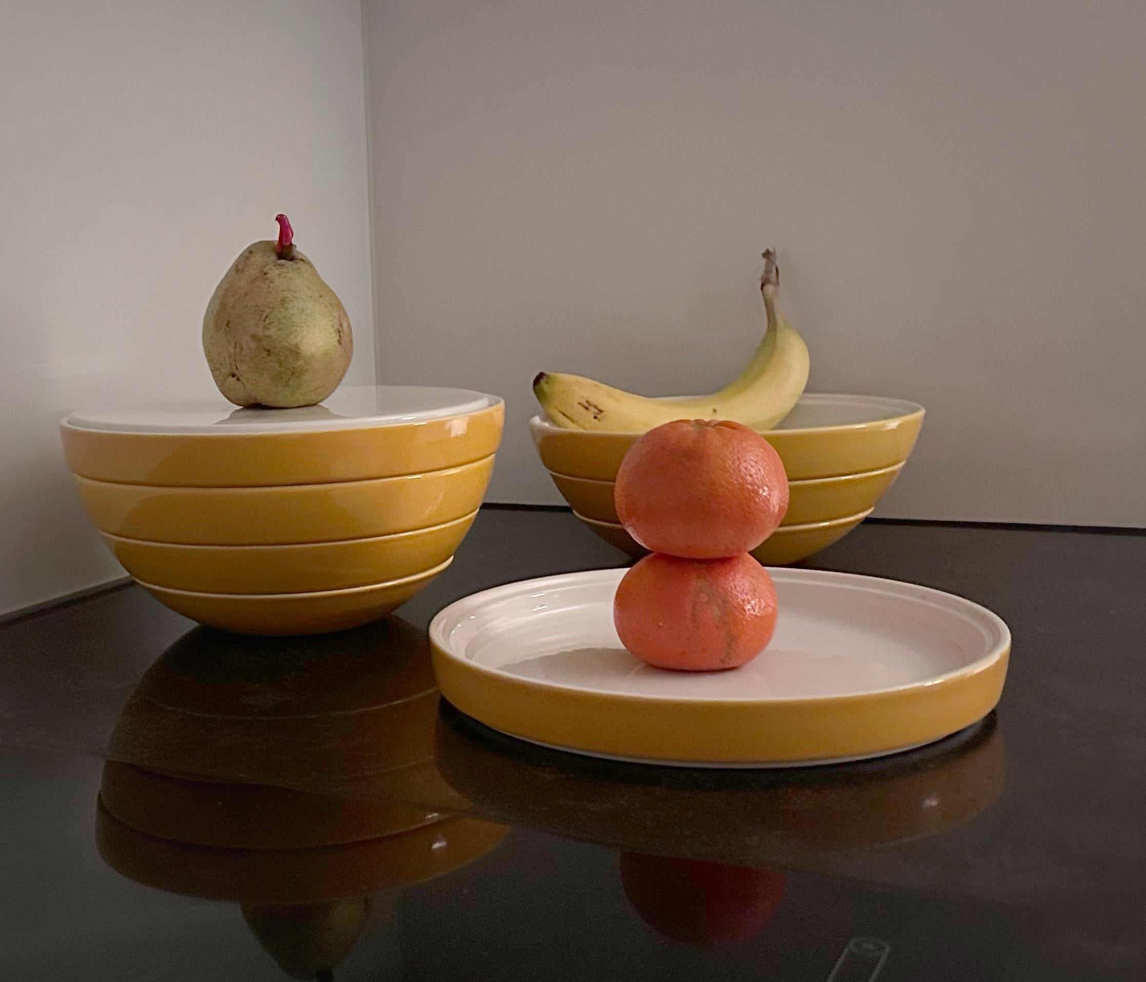 Ère spatiale Ensemble d'assiettes pour 2, Ceramica Pagnossin de Riccardo Schweizer Giulietta e Romeo en vente