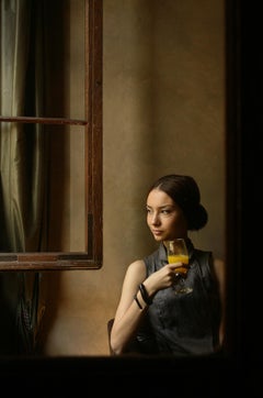 H 14-15 von Riccardo Varini - Porträtfotografie, Frau, Fenster, Warte, Gedanken