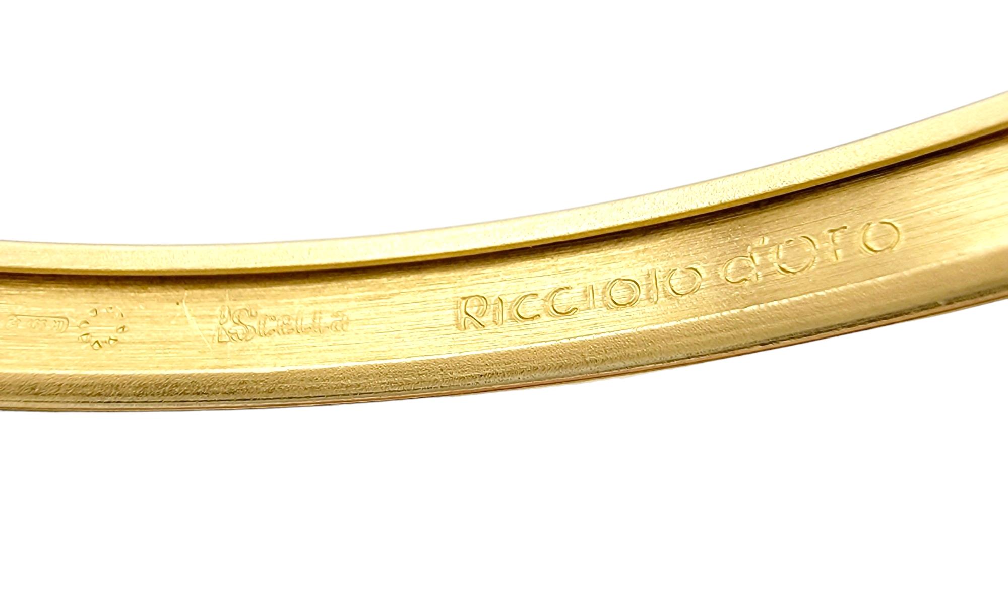 Ricciolo d'Oro Slip-On Adjustable Geometric Bangle Bracelet in 18 Karat Gold In Good Condition For Sale In Scottsdale, AZ
