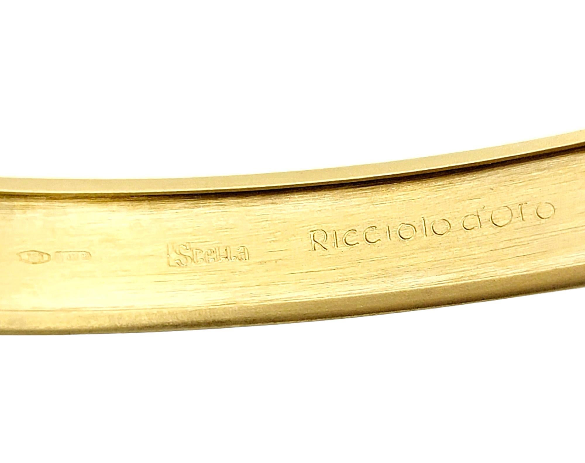 Ricciolo d'Oro Slip-On Adjustable Geometric Bangle Bracelet in 18 Karat Gold In Good Condition For Sale In Scottsdale, AZ