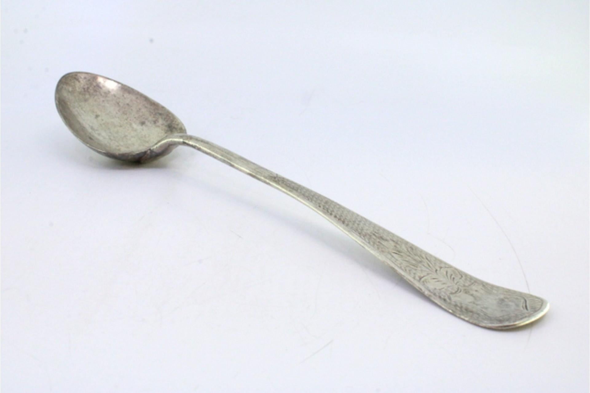 Rice and serving spoon in guilloche silver with a monogram card Europeo en venta