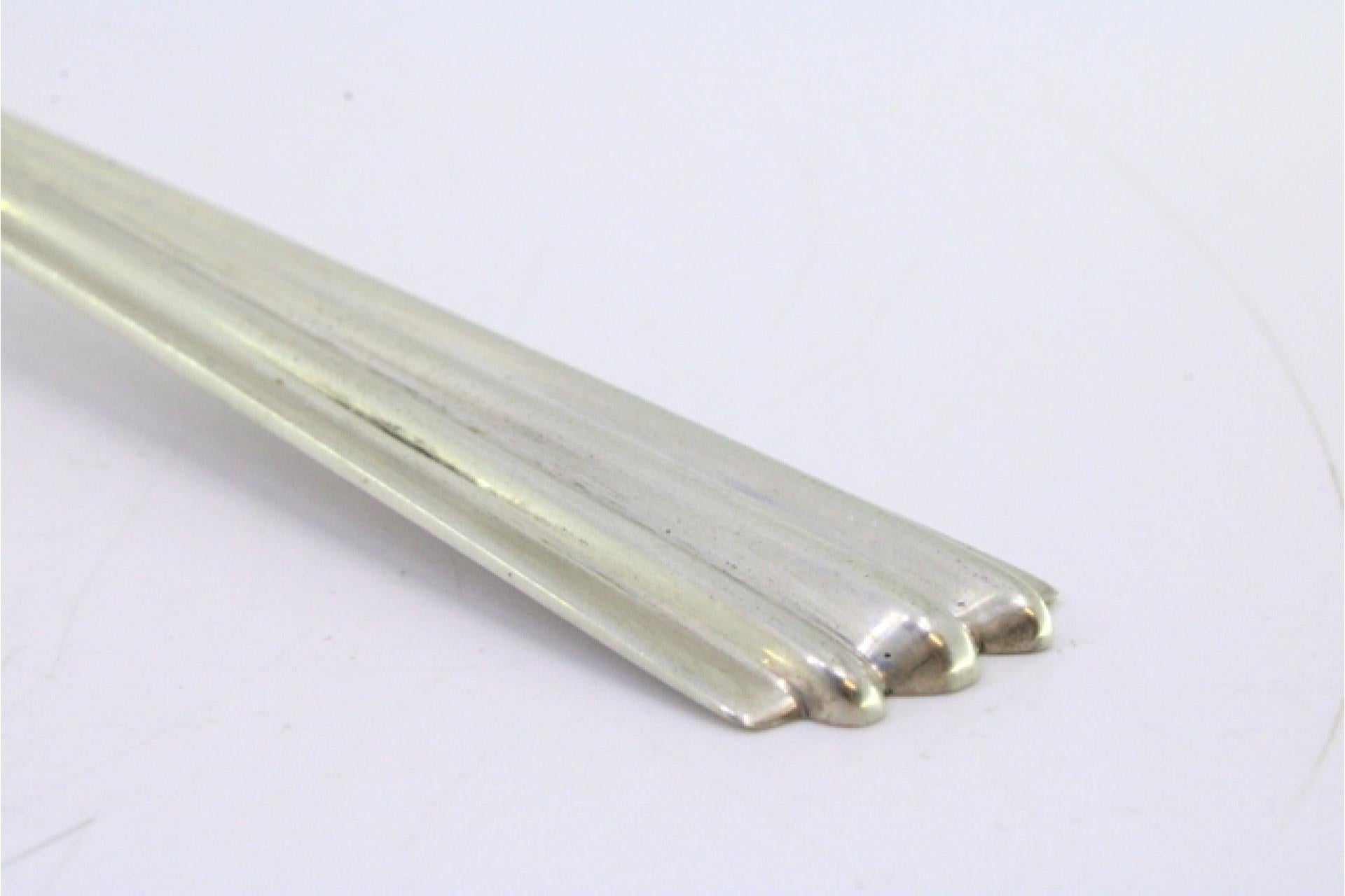 Rice spoon and serving dish in silver with grooves along the handle en Bueno estado para la venta en Porto, PT