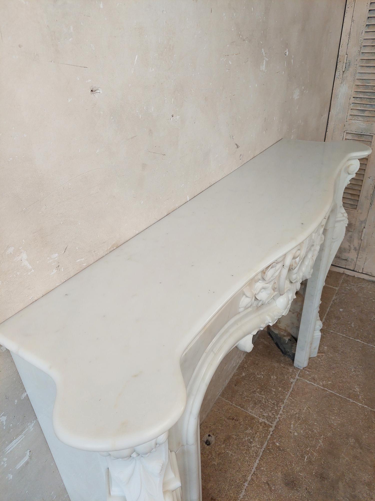 19th Century Rich 19th century Mantlepiece of White Statuary Quality Bianco Carrara Marble For Sale