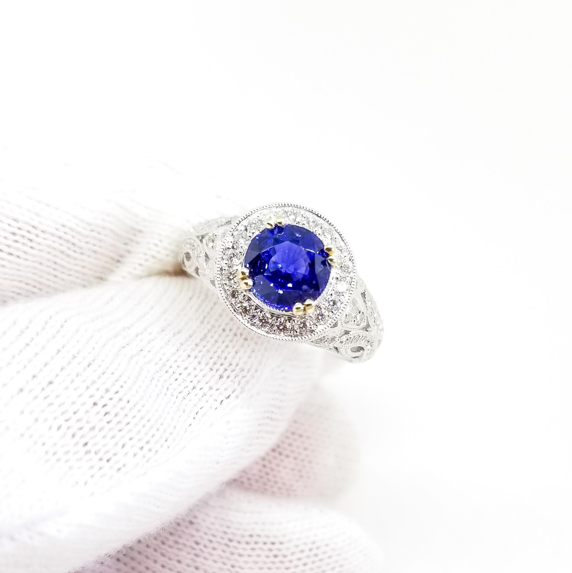 Contemporary Rich Blue AAA Sapphire and Diamond Halo Ring 18K White Gold Filigree Millegrain For Sale