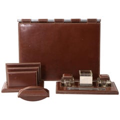 Set da scrivania in pelle marrone di Jacques Adnet, Francia, anni '50