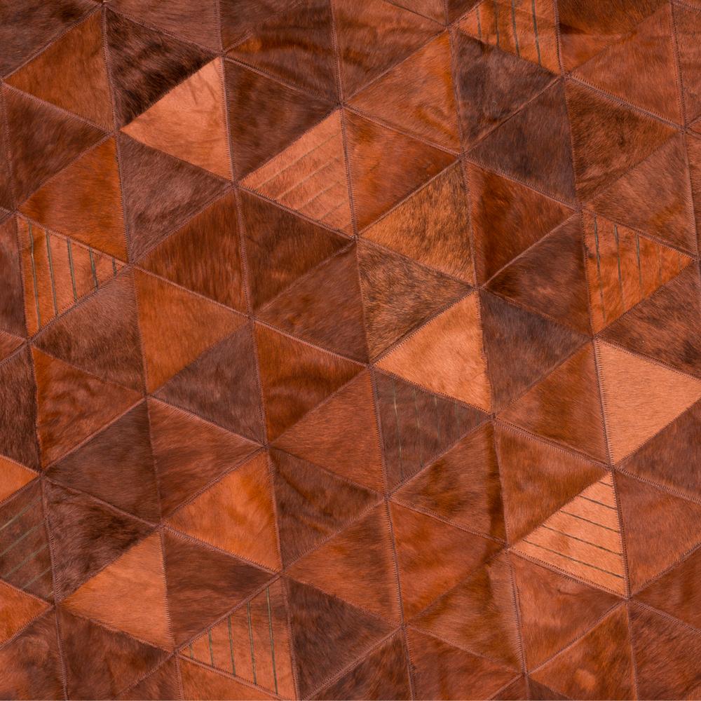 Runder Trilogia Terrakotta-Kuhfellteppich von Art Hide in Blockfarbe (Art déco) im Angebot
