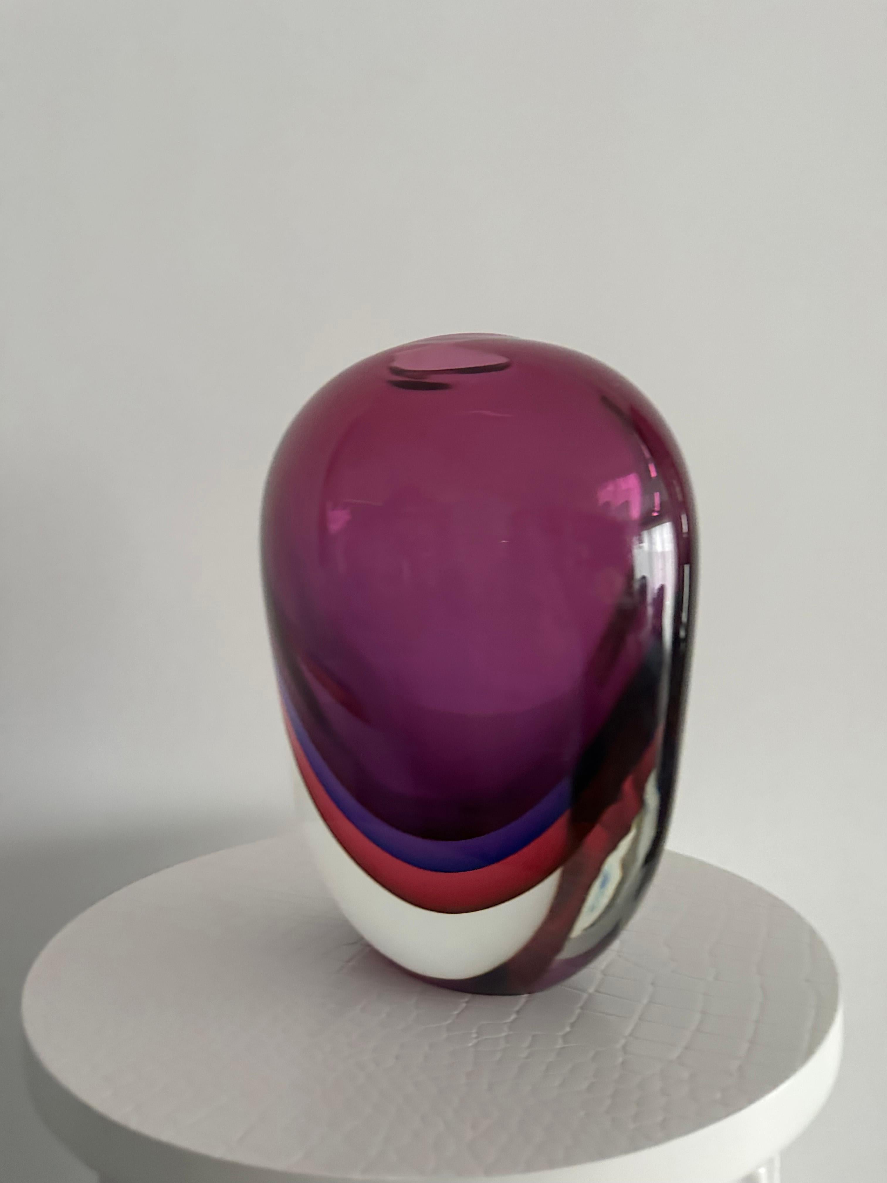 Calco Vaso in vetro di Murano di colore ricco, in stock in vendita