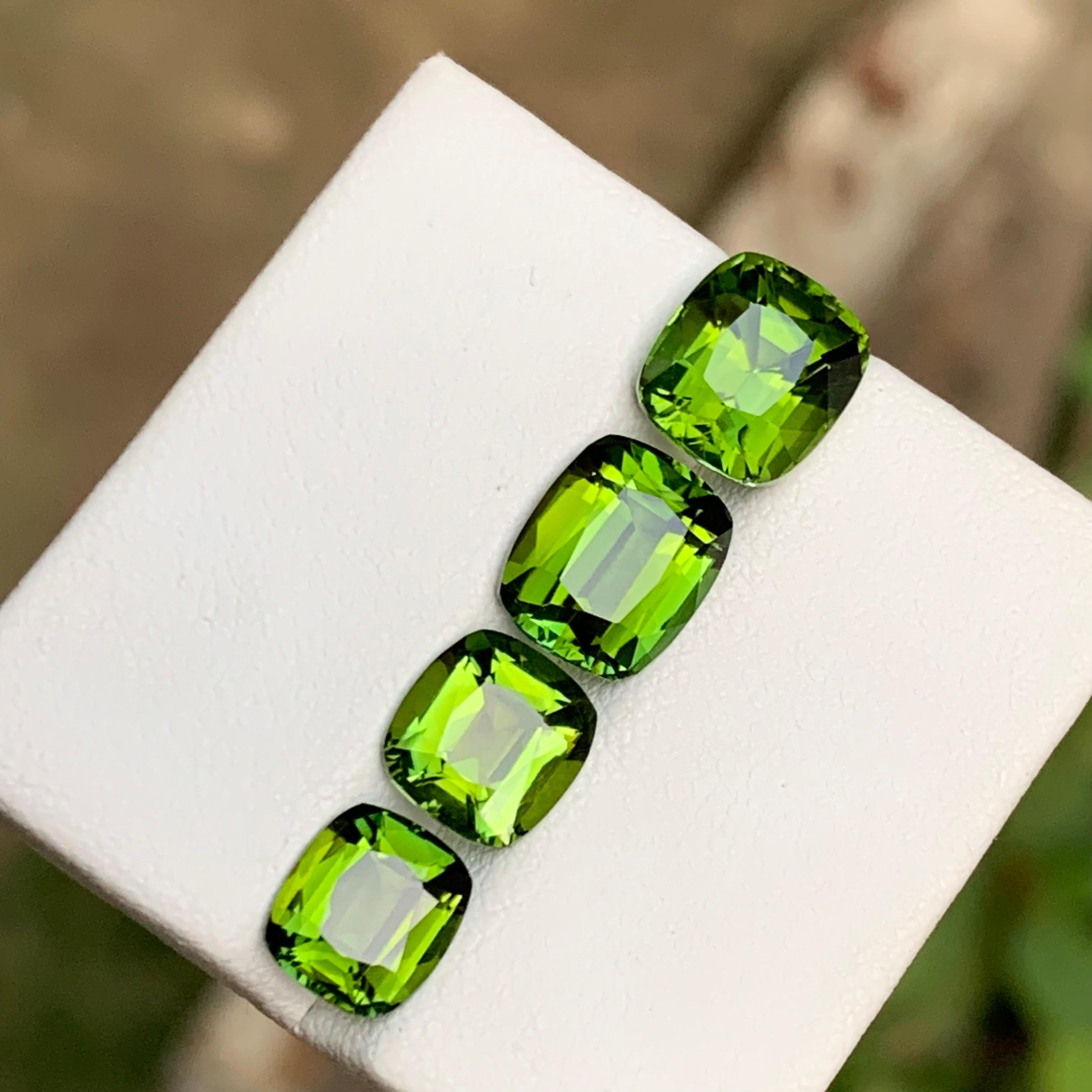 Pierres précieuses de tourmaline naturelle vert profond olive vert sous-ton Lot 8,55 carats en vente 4