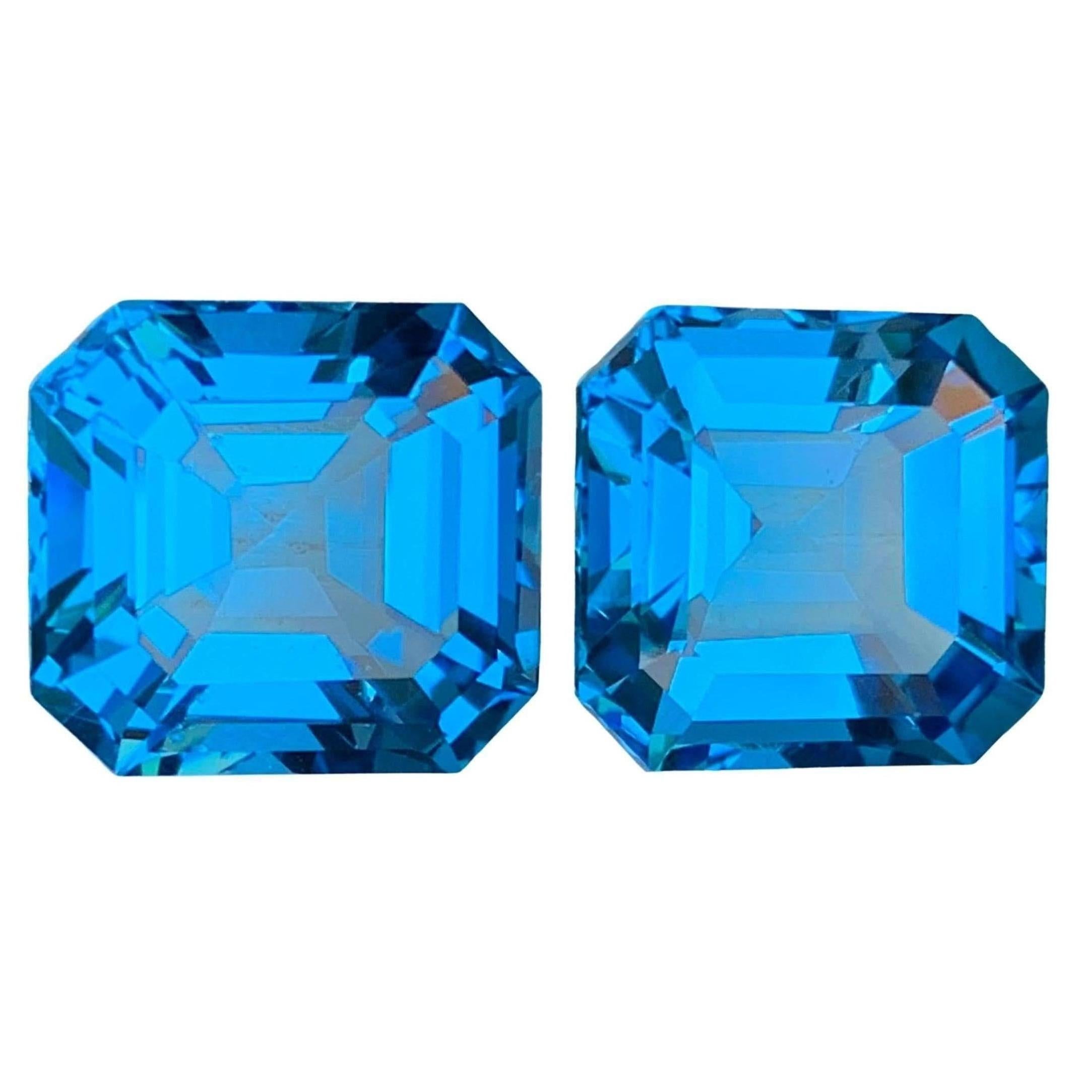 Topazio svizzero blu elettrico ricco 28,92 carati Nature Gemma sciolta Coppia Taglio Asscher in vendita