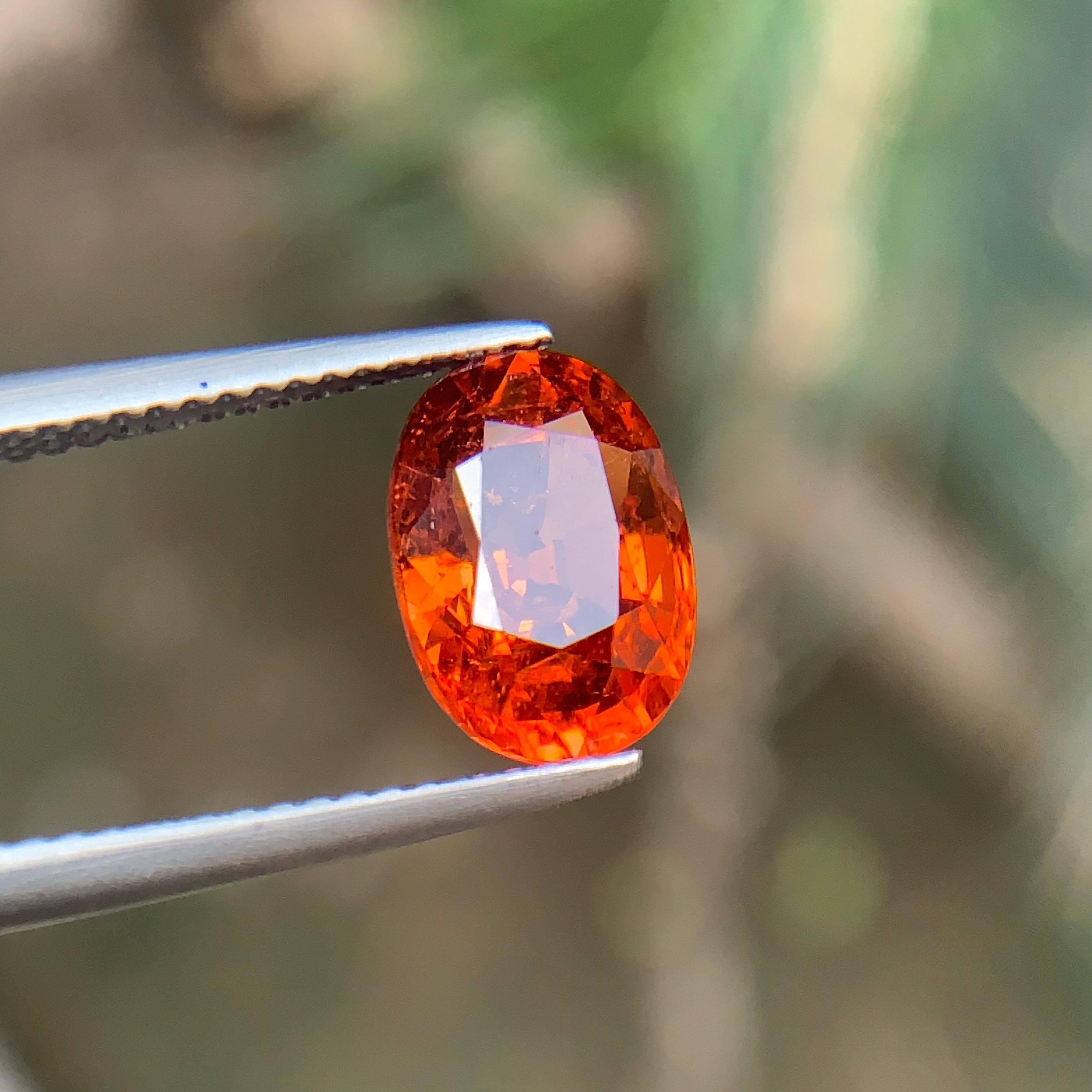 Contemporaneo Spessartite/Spessartina/Granato mandarino arancione ricco Fanta 4,38 Ct Gemma sciolta in vendita