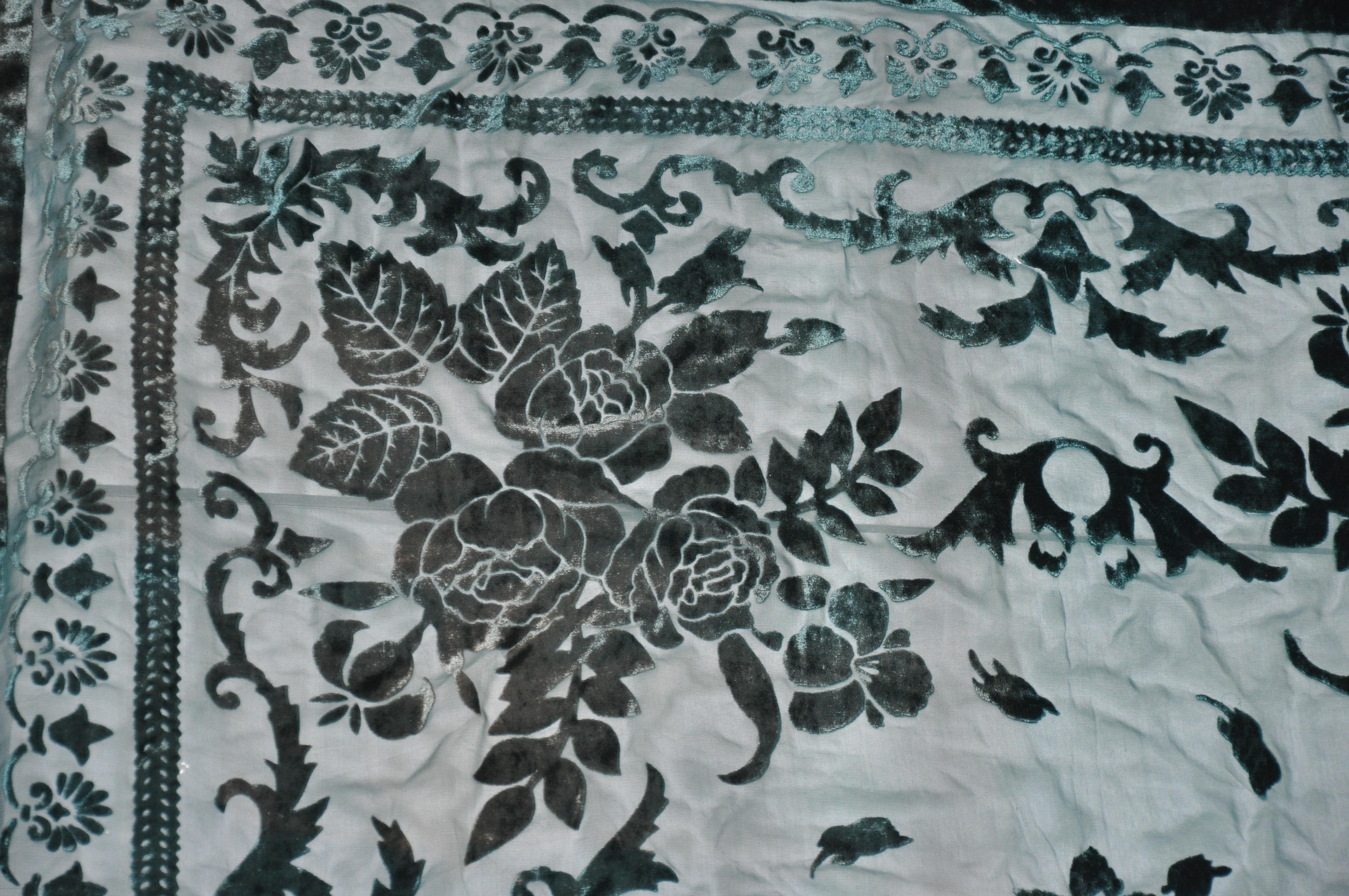 Rich Forest-Green Floral Velvet with Hand-Knotted Silk Fringe For Sale 7