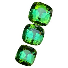 Rich Green Bluish Hue natürlicher Turmalin Edelsteine 6,05 Karat im Kissenschliff  Schmuck