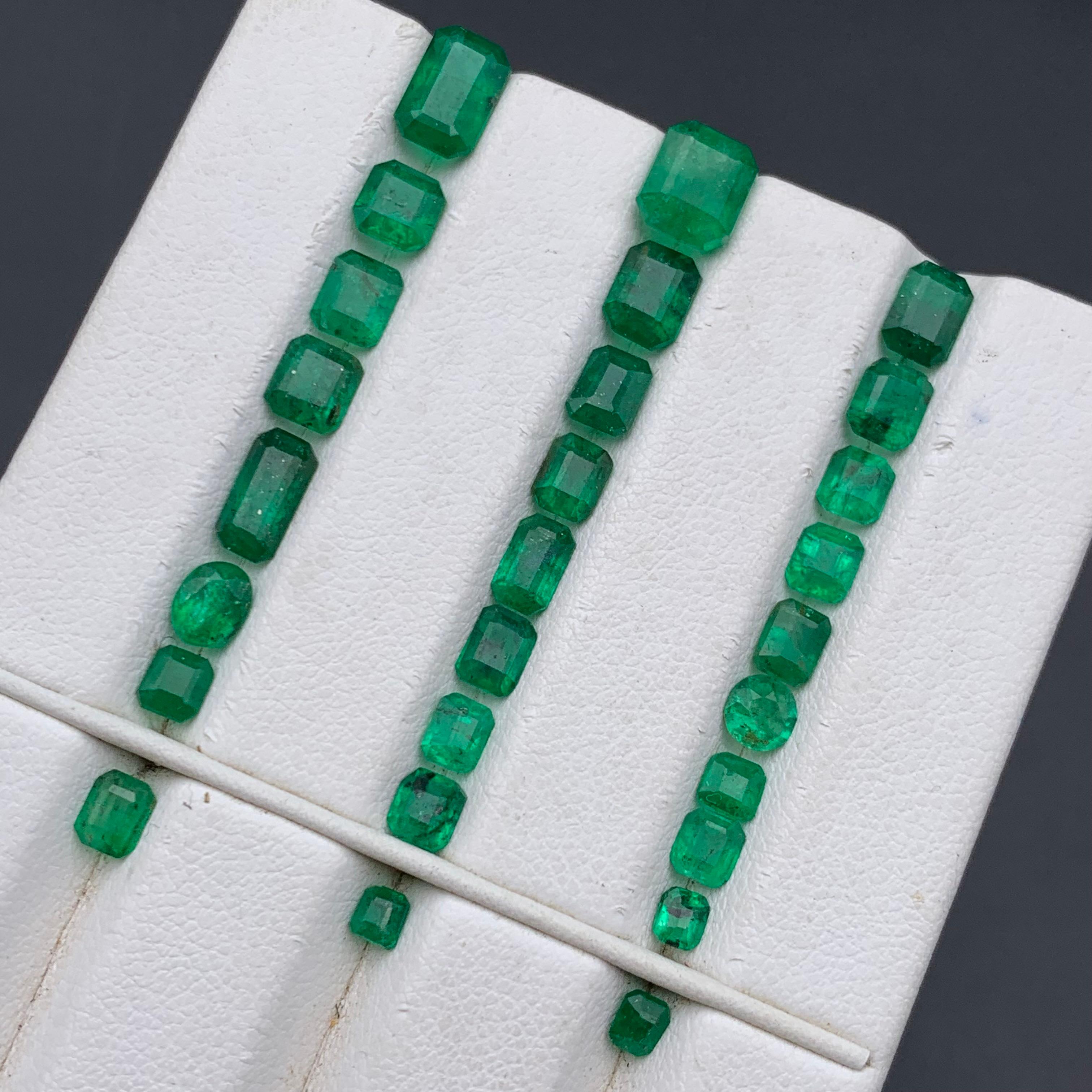 Deep Rich Green Natural Emerald Jewelry Size Loose Gemstones Lot for Rings, Earrings, Necklace Pendants, Bracelets or any other Jewelry Setting Emerald cut from Swat Pakistan!!

💎 GEMSTONE TYPE: Emerald
⚖️ WEIGHT: 12.18 Carat
🪚 SHAPE & CUT: