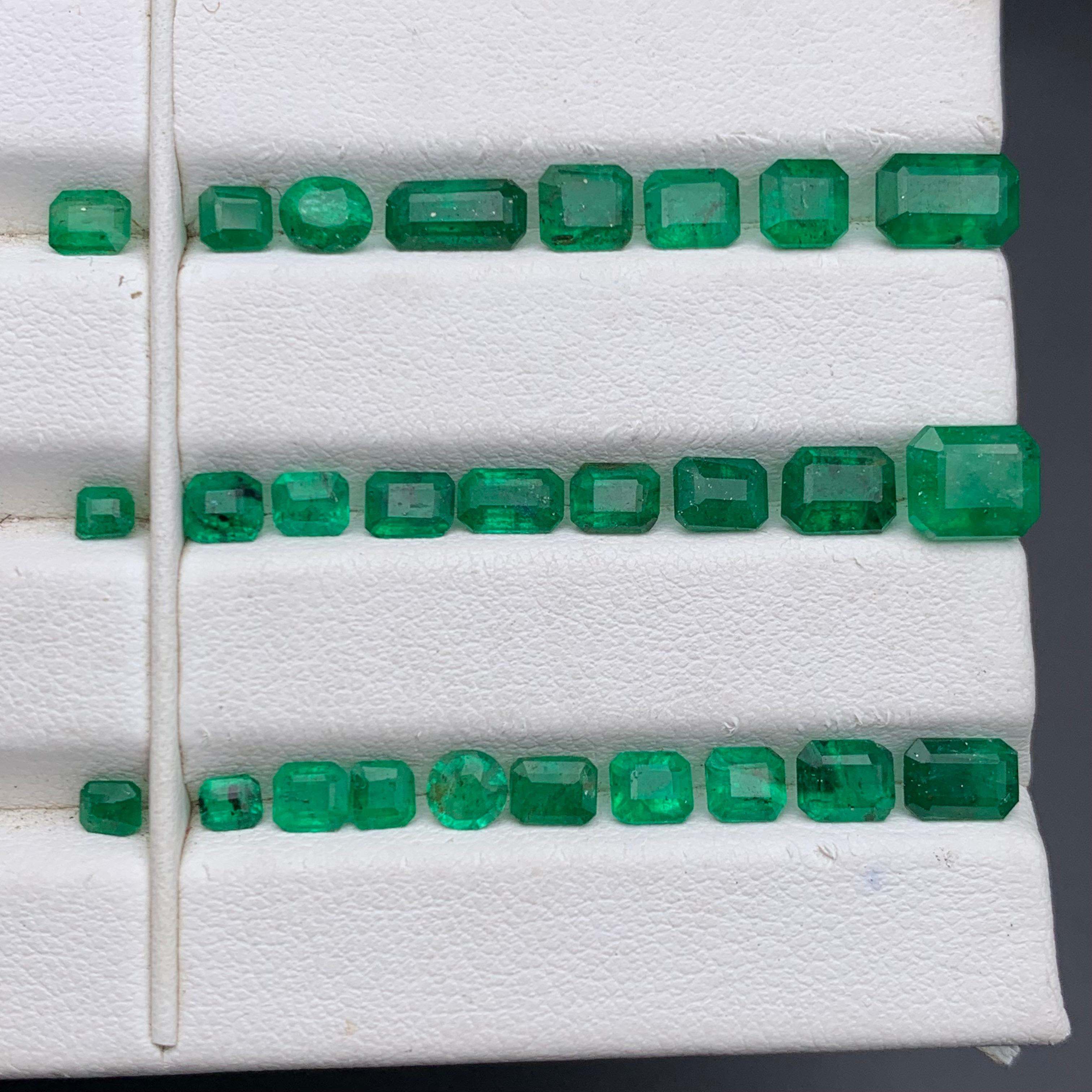 Emerald Cut Rich Green Emerald 12.18 Ct Natural Loose Gemstones Jewelry Size Lot from Swat For Sale