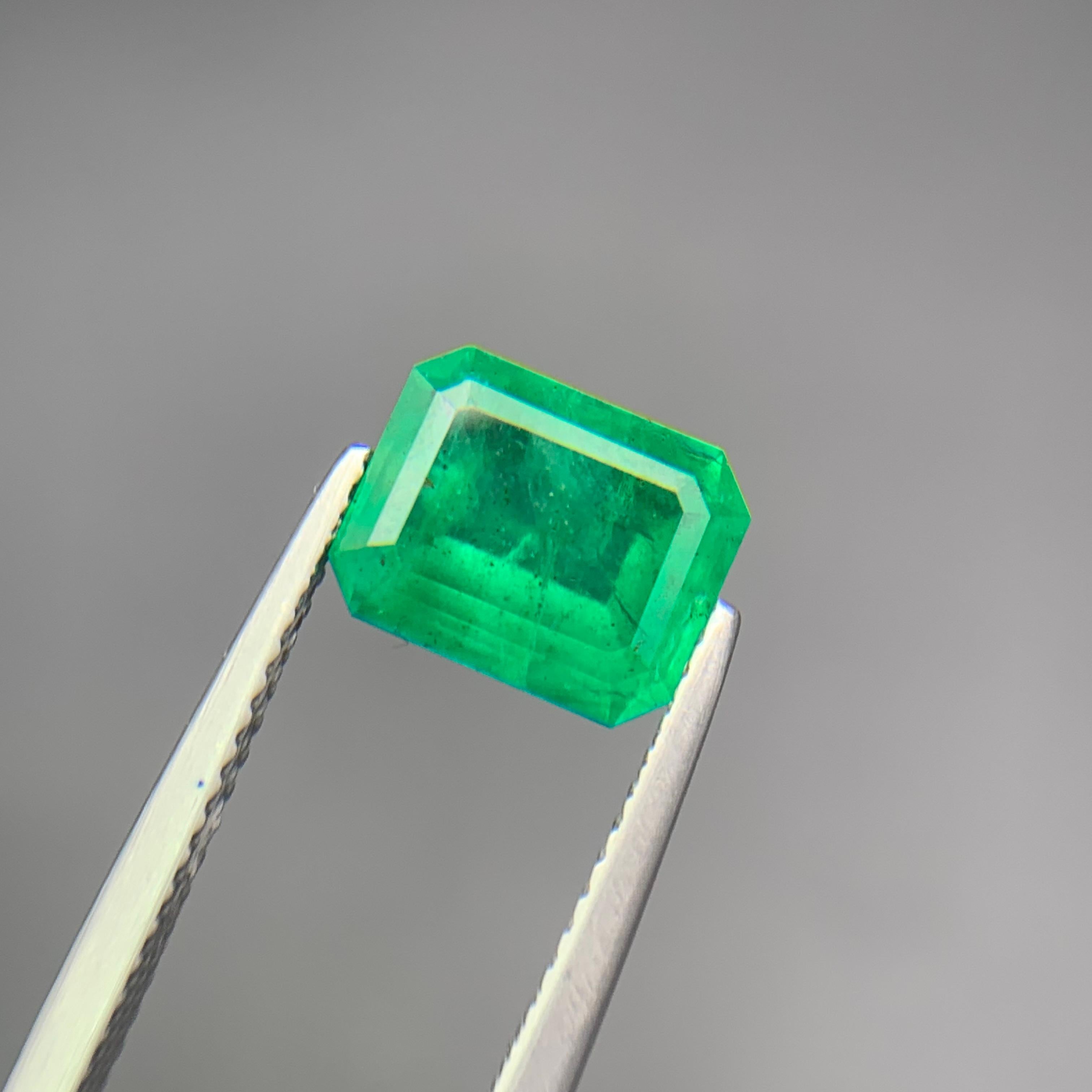 Rich Green Emerald Natural Loose Gemstone 1.84 Ct Emerald Cut-for Ring Jewelry in vendita 7