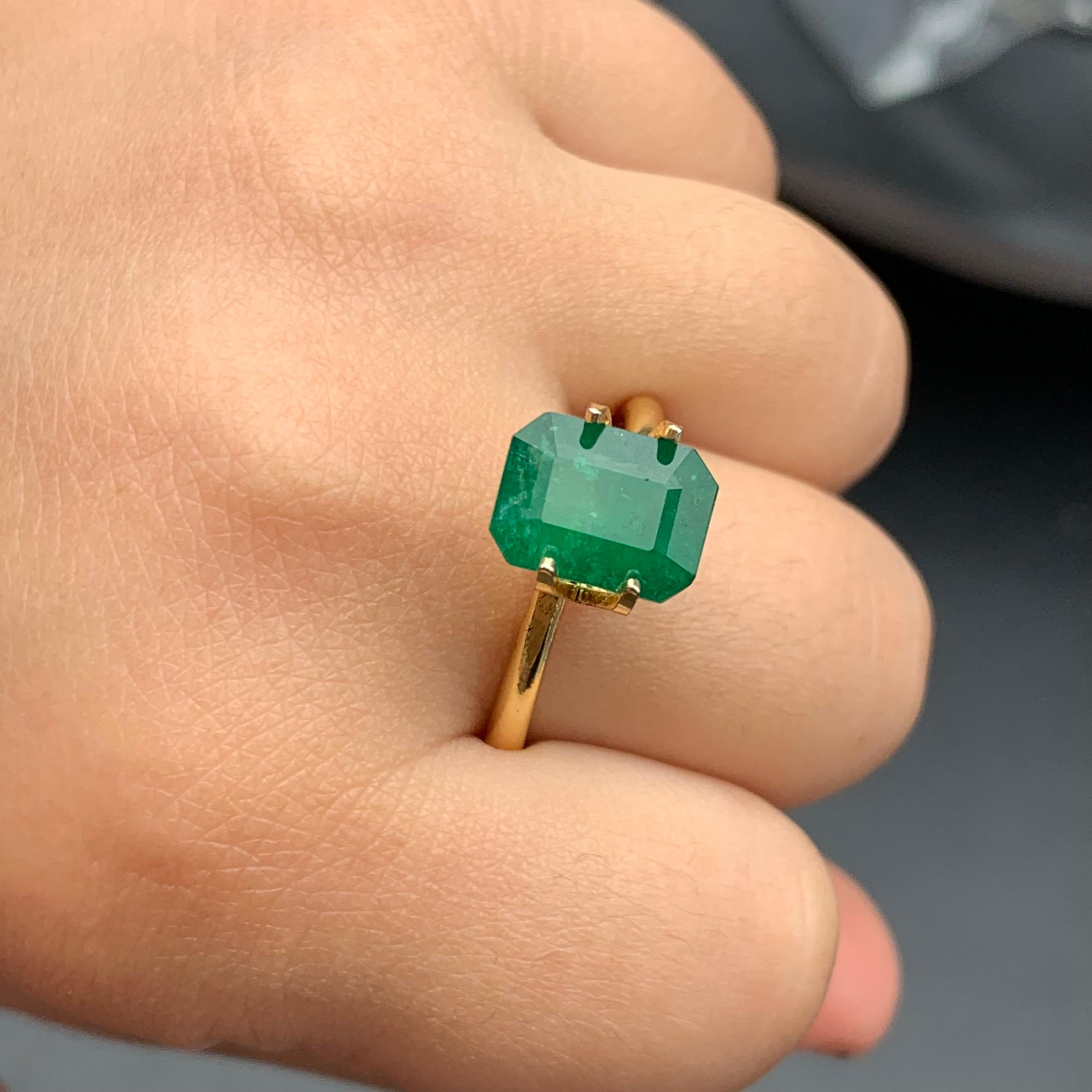 Rich Green Natural Emerald Ring Loose Gemstone 2.05 Ct Octagon Cut for Jewelry For Sale 6