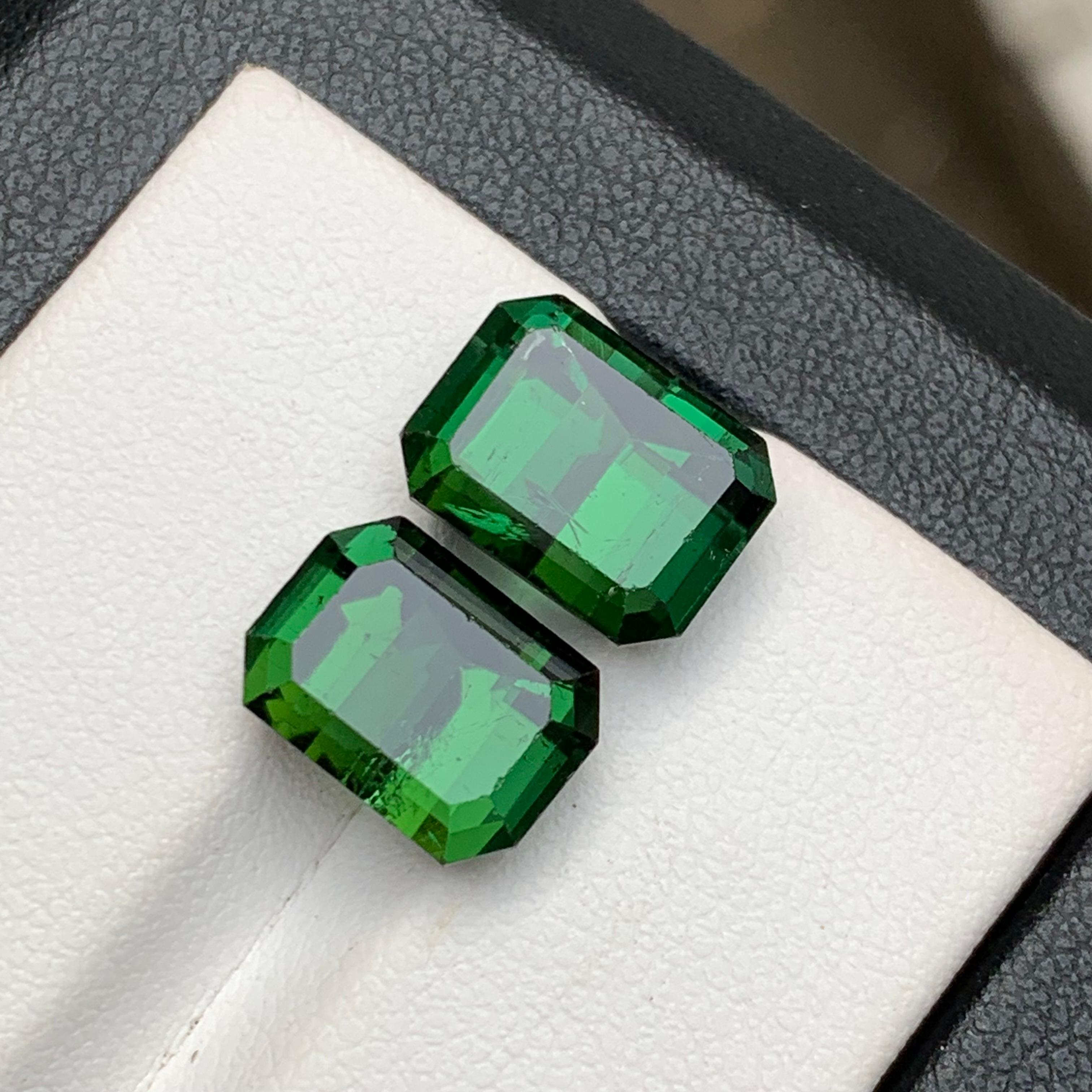 Rich Green Natural Tourmaline Loose Gemstones Set for Earrings, Bracelet, Necklace Pendant, or any other Jewelry Setting from Kunar, Afghanistan!!

💎 GEMSTONE TYPE: Tourmaline 
⚖️ WEIGHT: 10.30 Carats
🪚 SHAPE & CUT: Emerald Cut
📏 SIZE (MM): 
5.60