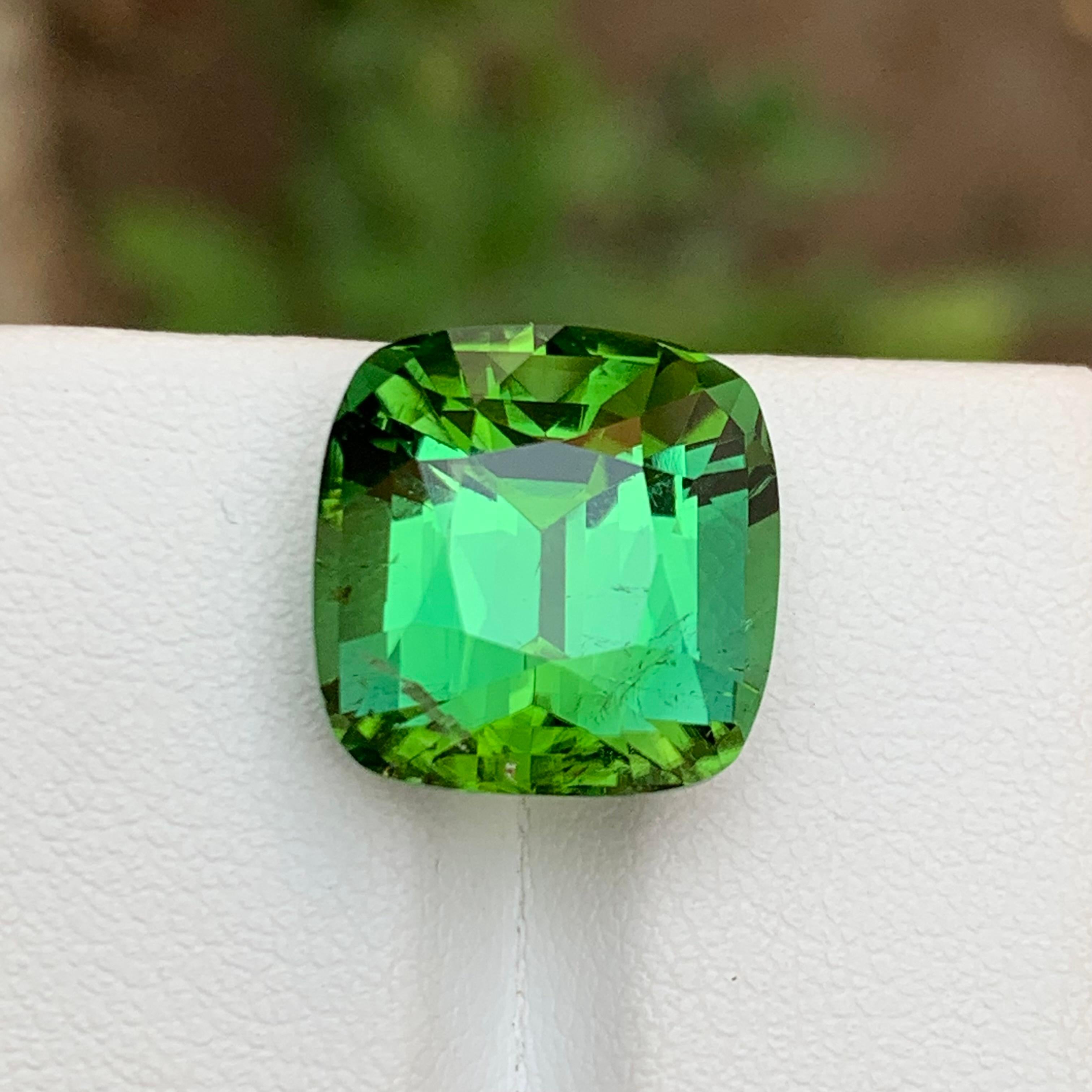 Rich Green Natural Tourmaline Gemstone 13.10 Ct Cushion Cut  Pendant Jewelry For Sale 6