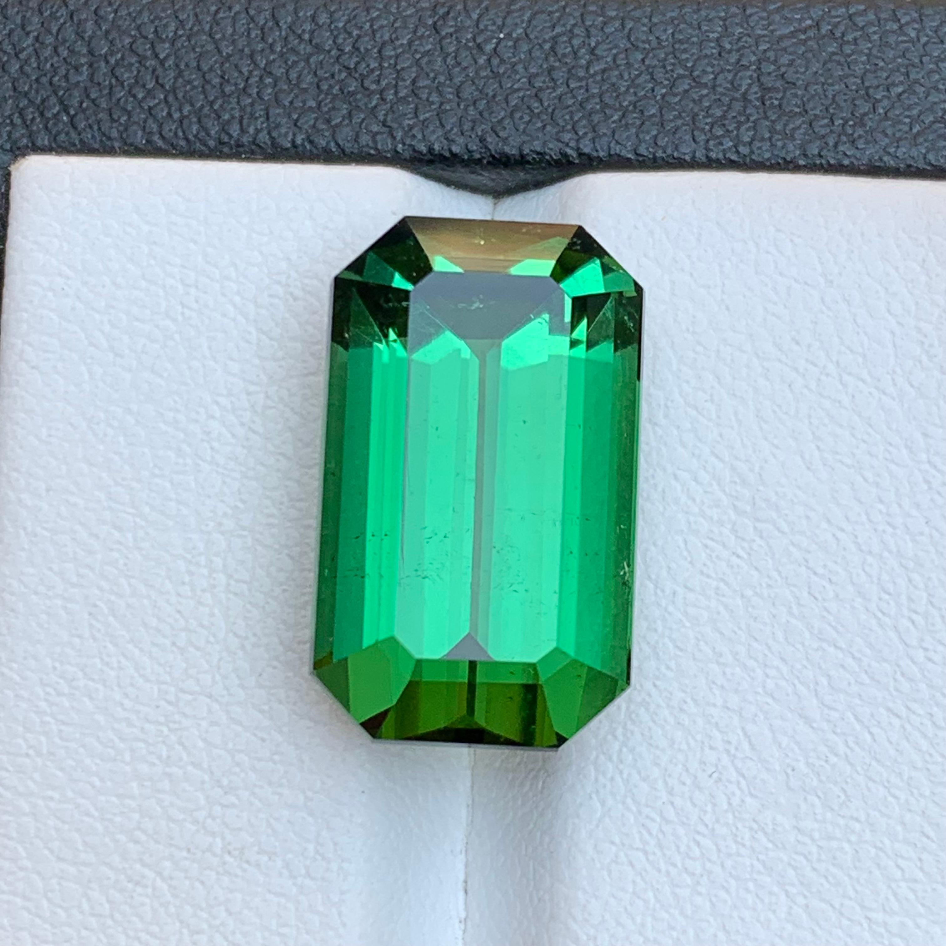 Emerald Cut Rich Green Natural Tourmaline Necklace Pendant Loose Gemstone 17.45 Ct-Jewelry For Sale