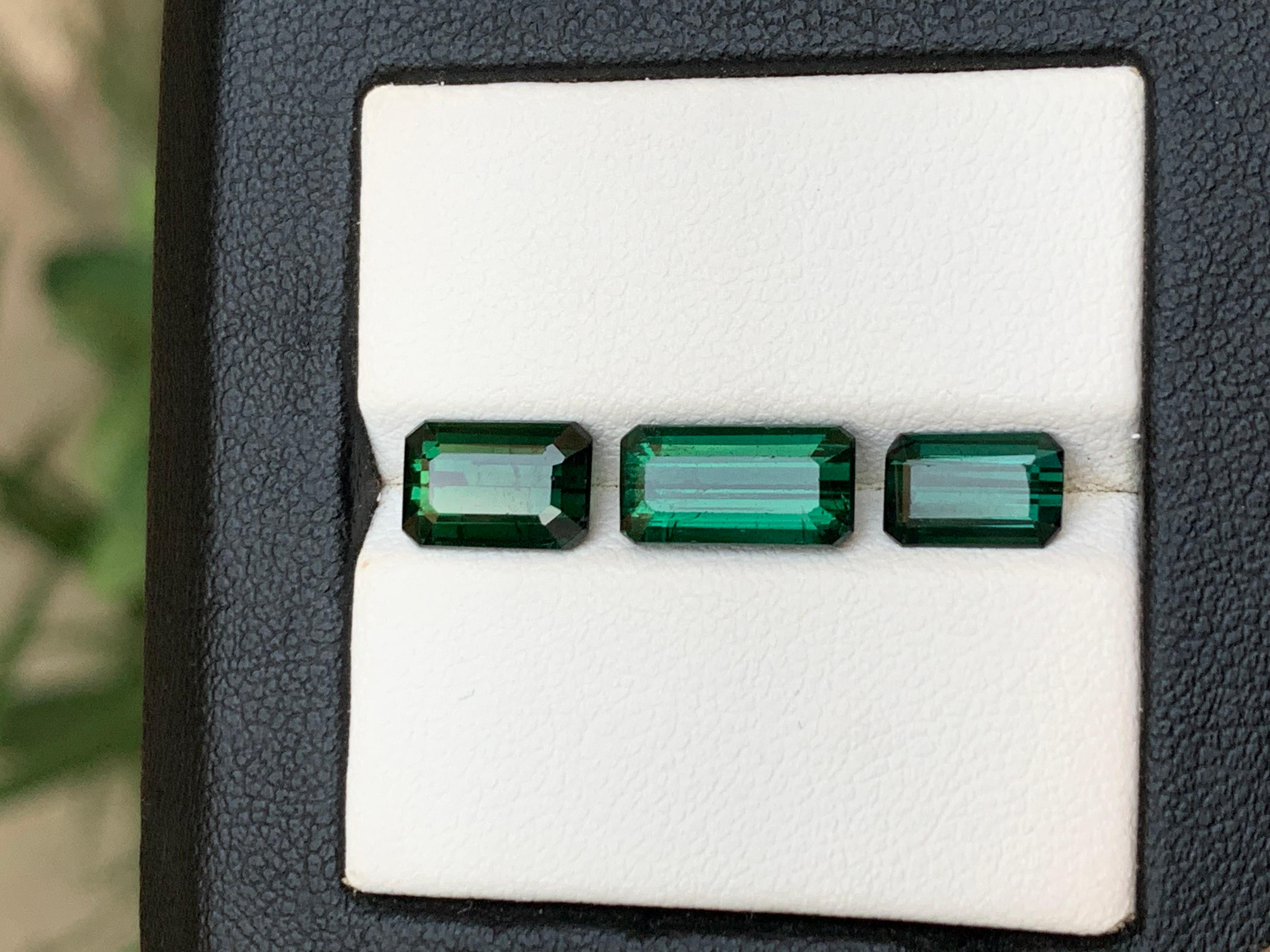 Anillo de turmalina natural verde intenso Piedras sueltas 5,87 qt talla esmeralda-Joyería en venta 8