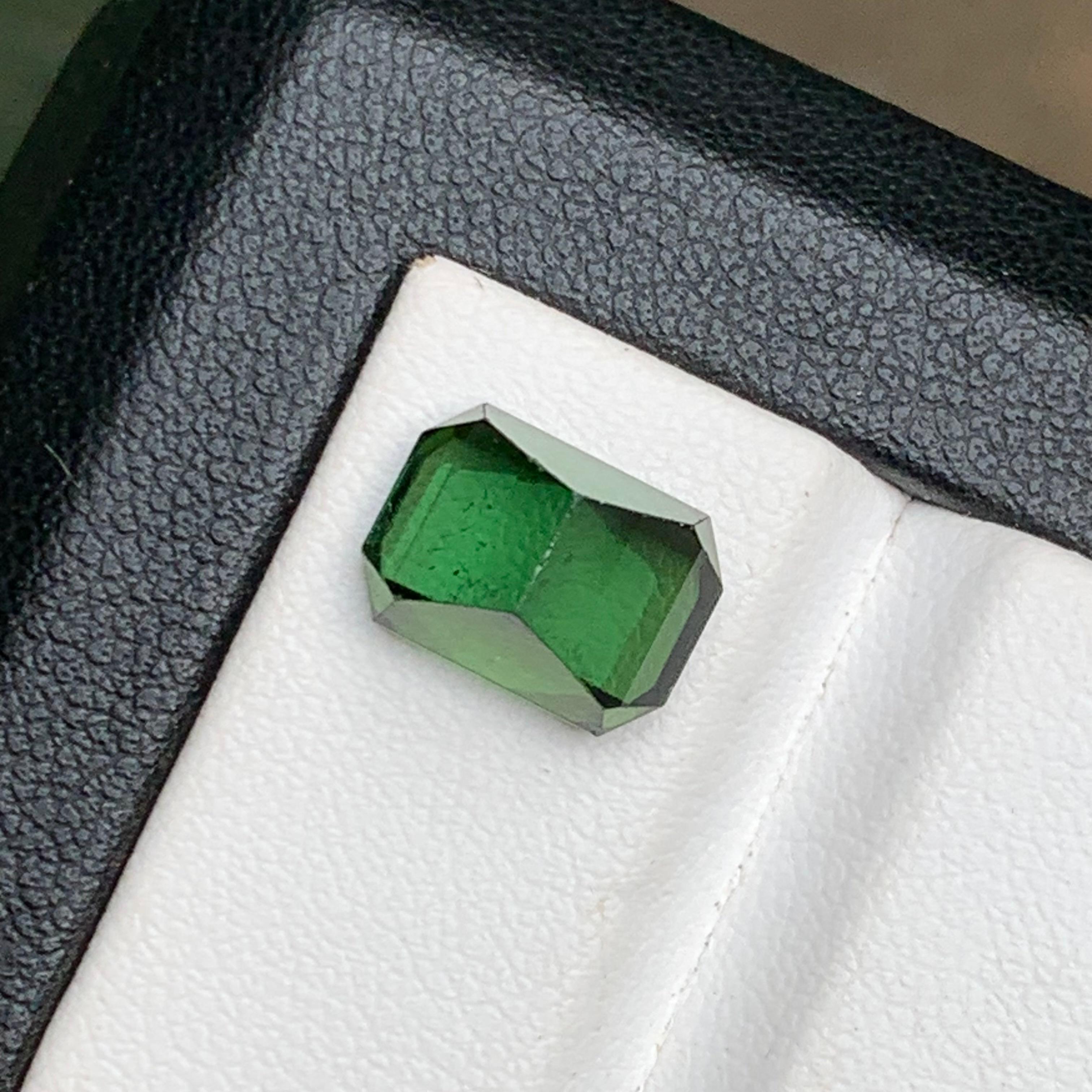 Anillo de turmalina natural verde intenso, gema colgante 4.70 ct talla esmeralda-Joyería en venta 4
