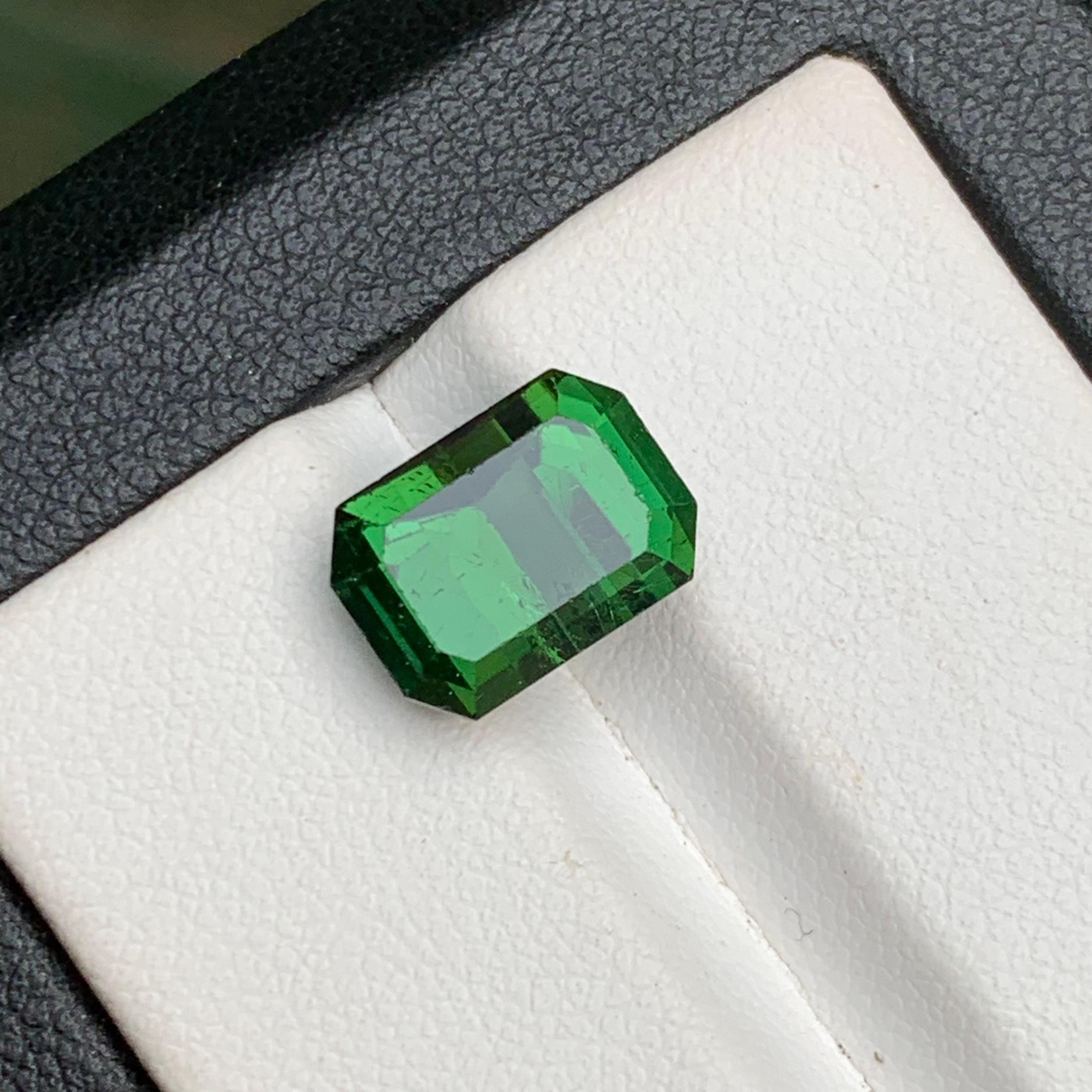 Anillo de turmalina natural verde intenso, gema colgante 4.70 ct talla esmeralda-Joyería en venta 5