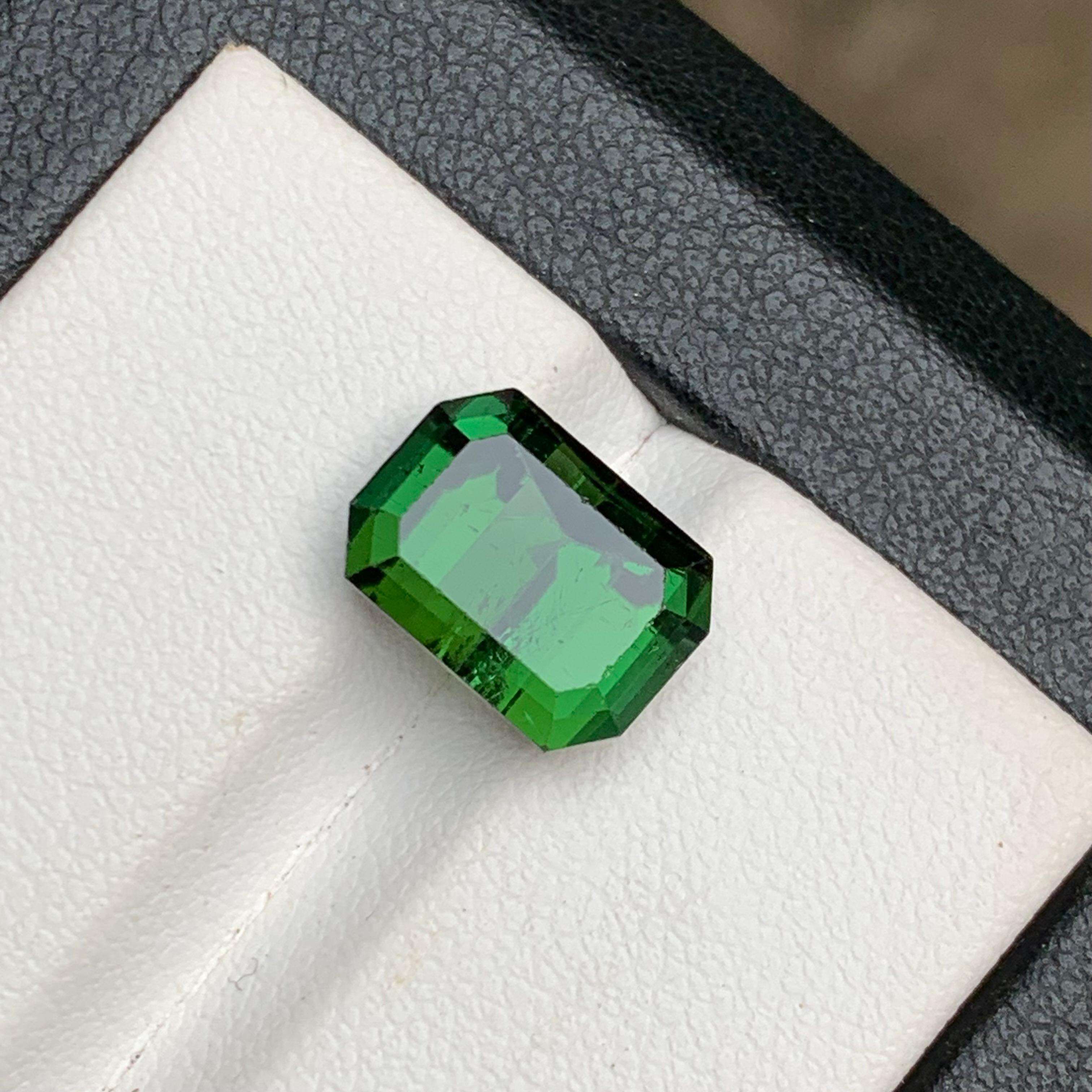 Anillo de turmalina natural verde intenso, gema colgante 4.70 ct talla esmeralda-Joyería en venta 2