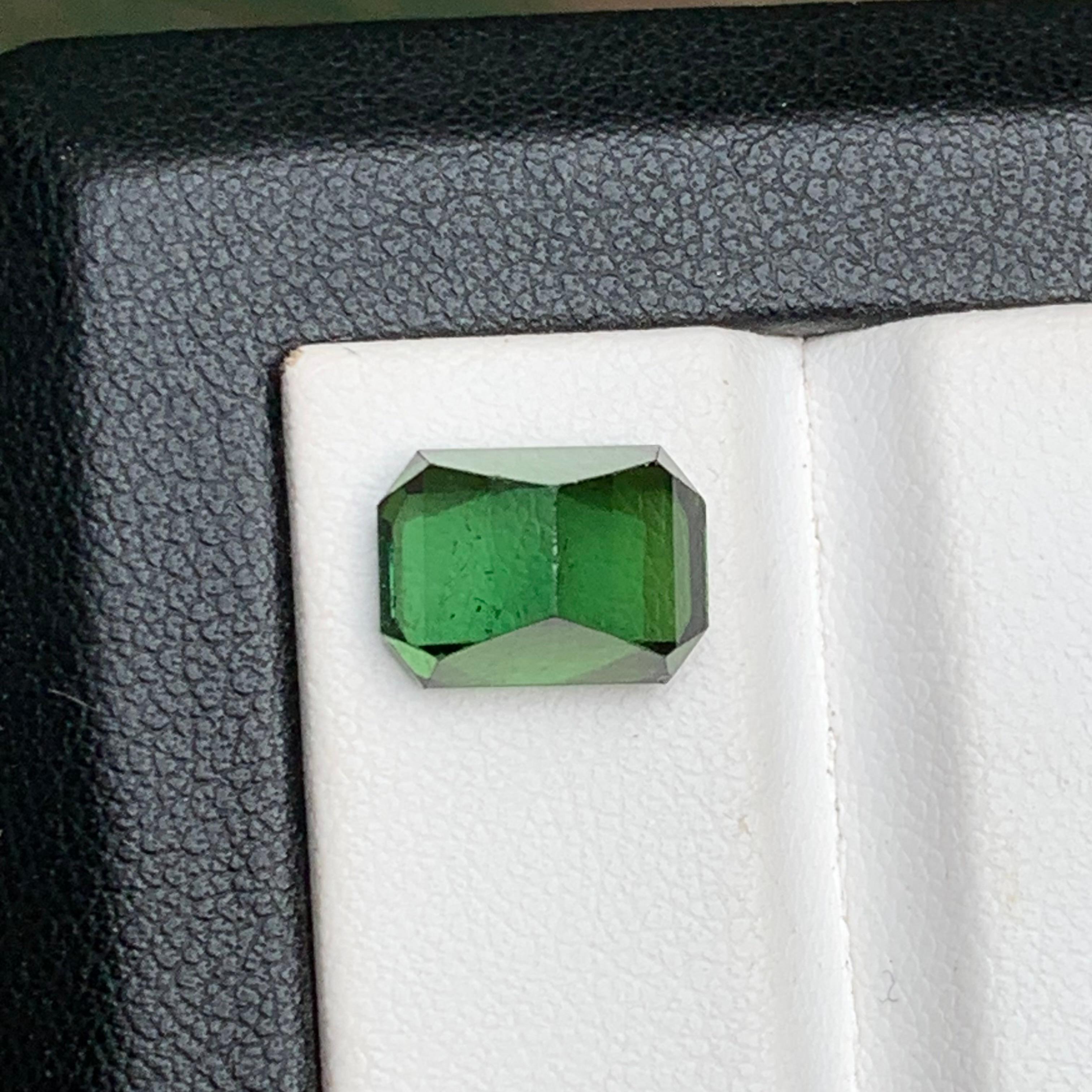 Anillo de turmalina natural verde intenso, gema colgante 4.70 ct talla esmeralda-Joyería en venta 3