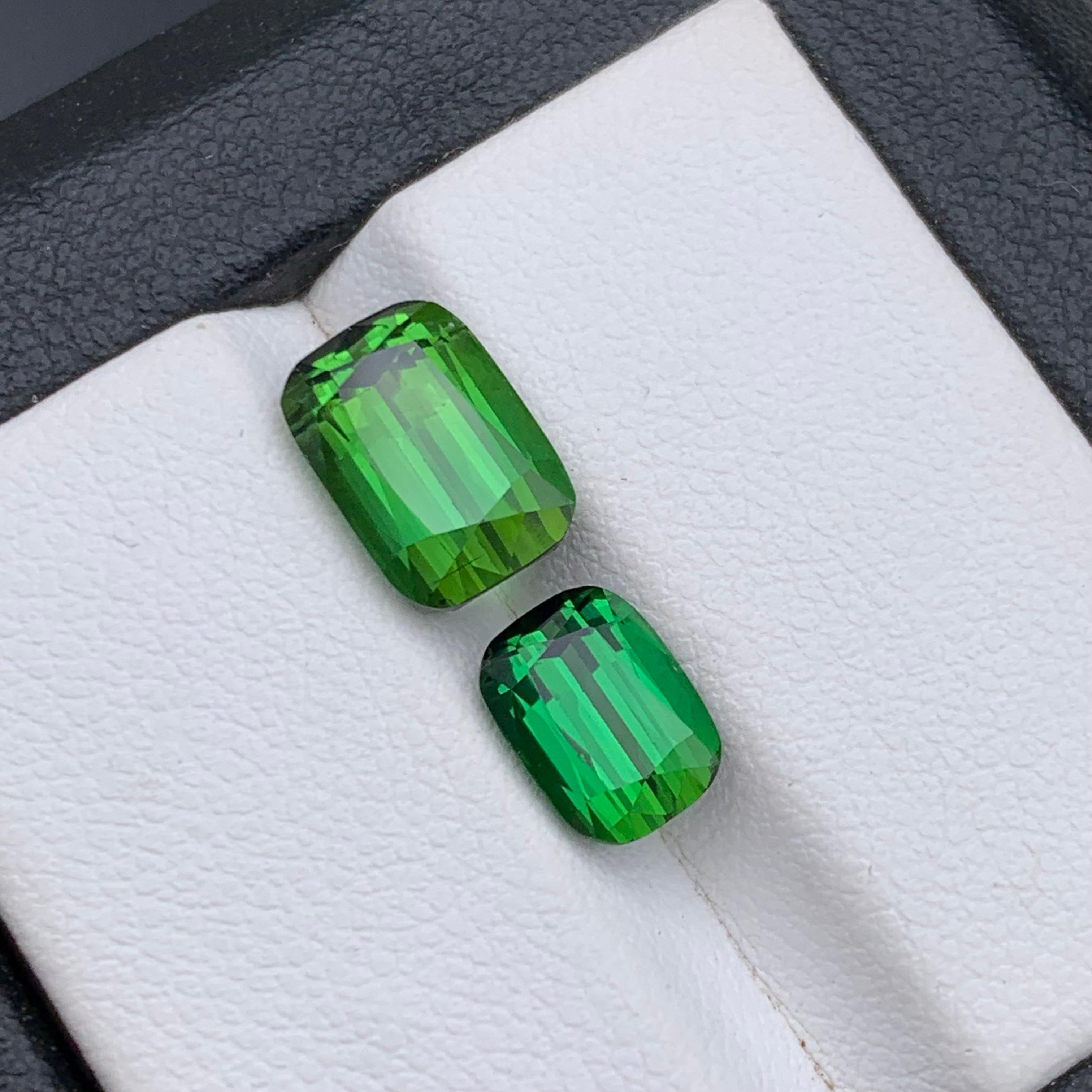 Rich Green Natural Tourmaline Ring, Pendant Loose Gemstones 4.90 Ct Cushion Cut For Sale 1