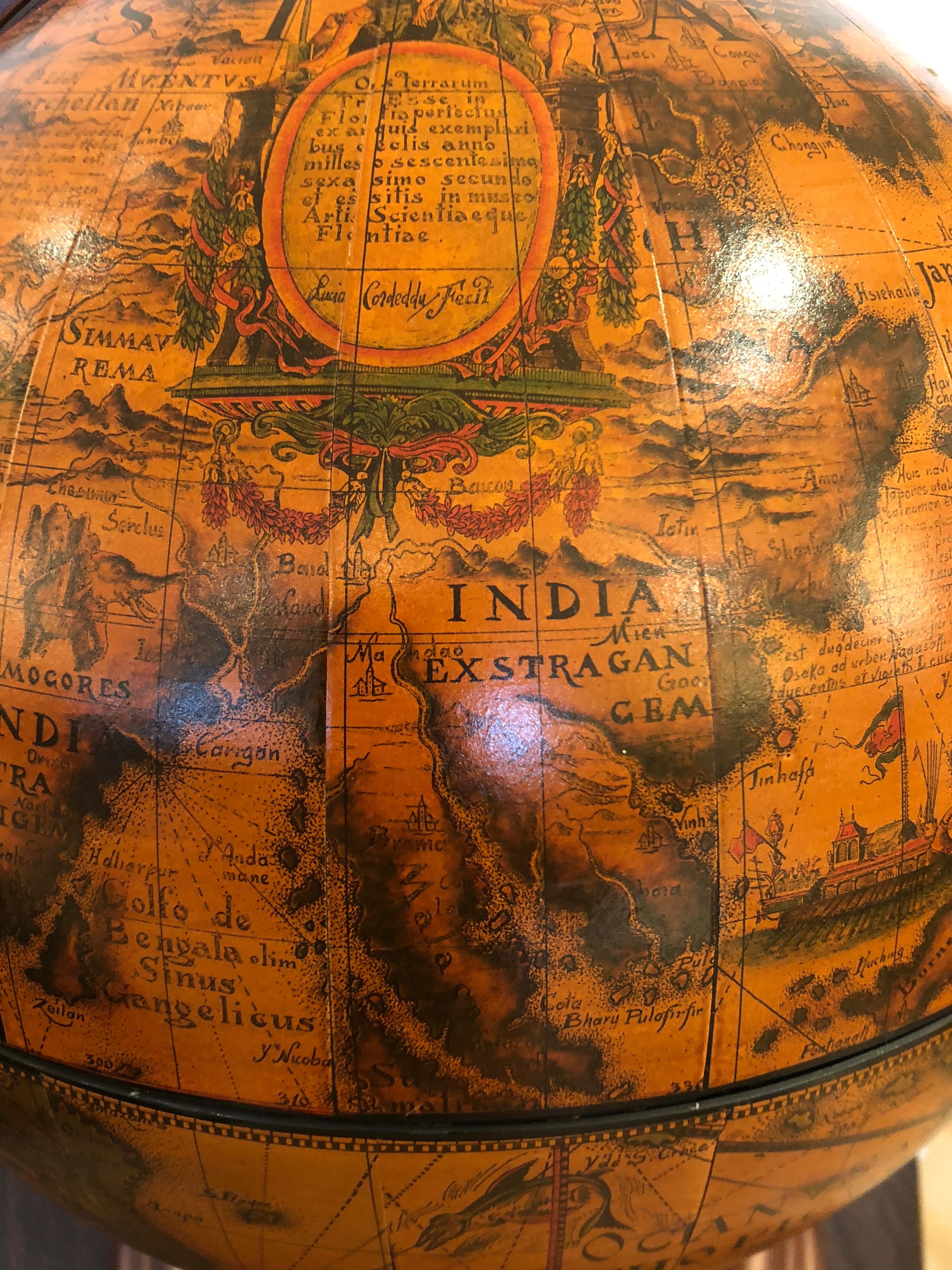 Reicher italienischer Globus mit Roulettespiel innen (Italienisch)