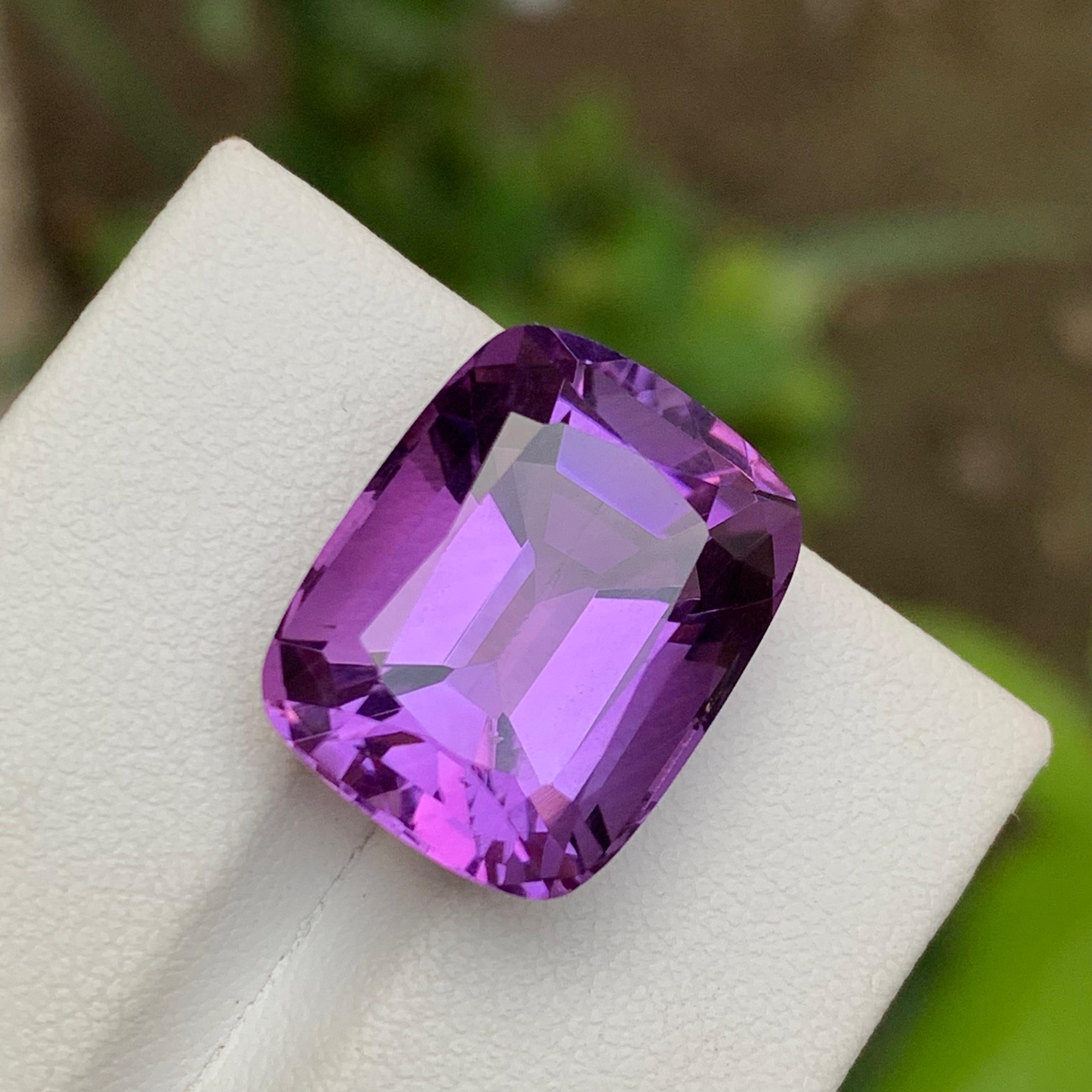 Rich Purple Natural Amethyst Gemstone 15.55 Ct Cushion Cut for Pendant Jewelry For Sale 5