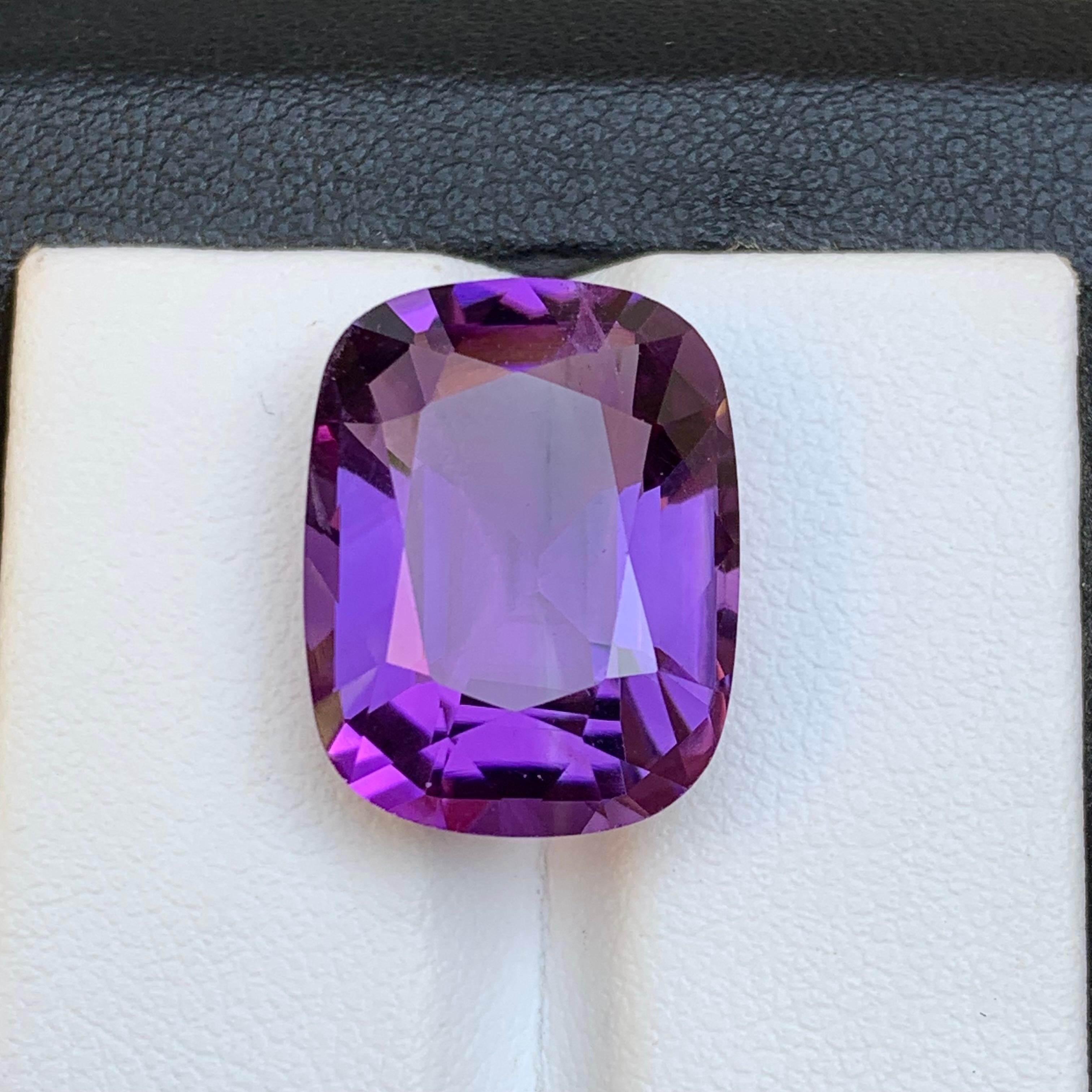 Rich Purple Natural Amethyst Loose Gemstone 14 Ct Cushion Cut-Pendant Jewelry For Sale 6