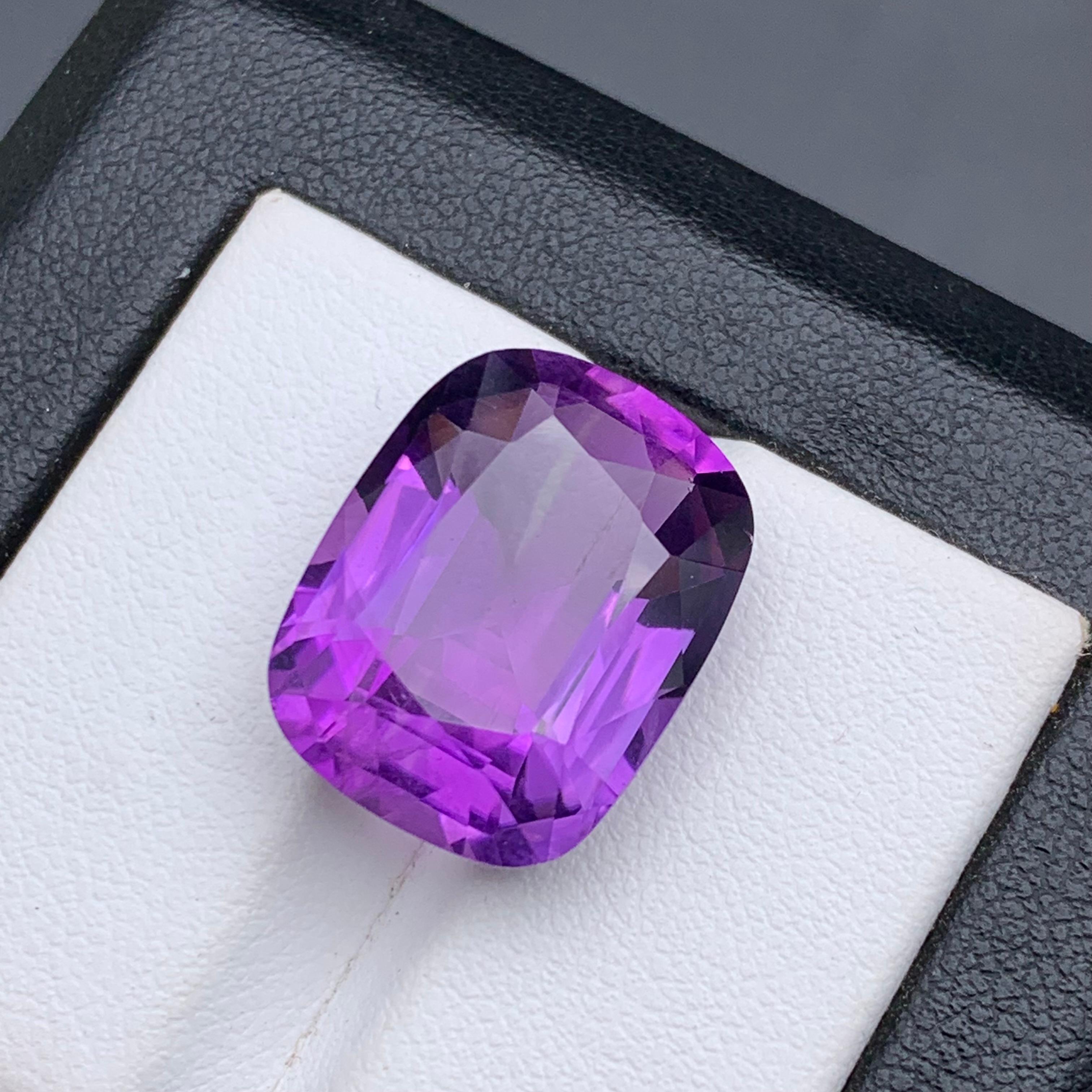 Rich Purple Natural Amethyst Loose Gemstone 14 Ct Cushion Cut-Pendant Jewelry For Sale 9