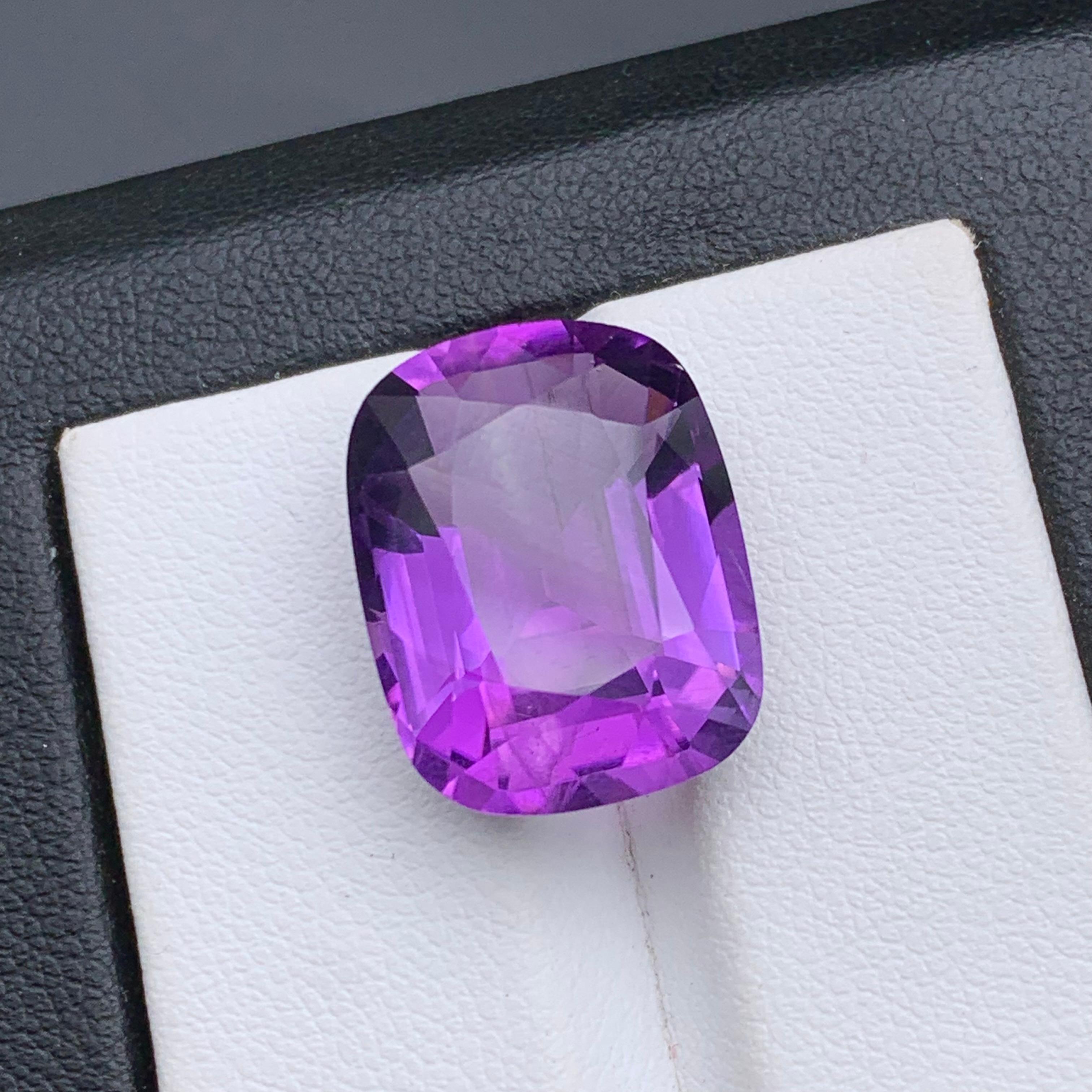 Rich Purple Natural Amethyst Loose Gemstone 14 Ct Cushion Cut-Pendant Jewelry For Sale 10