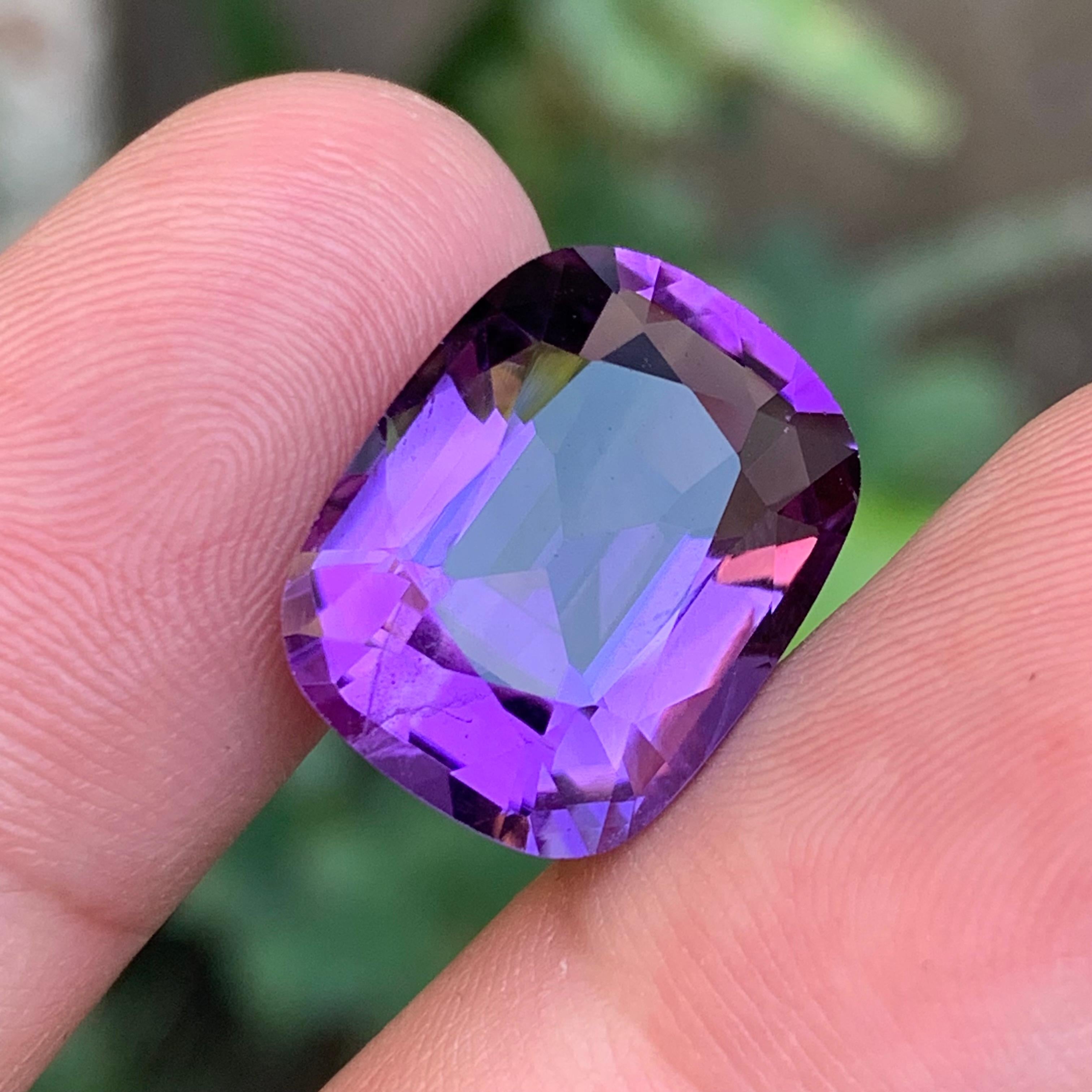 Rich Purple Natural Amethyst Loose Gemstone 14 Ct Cushion Cut-Pendant Jewelry For Sale 4