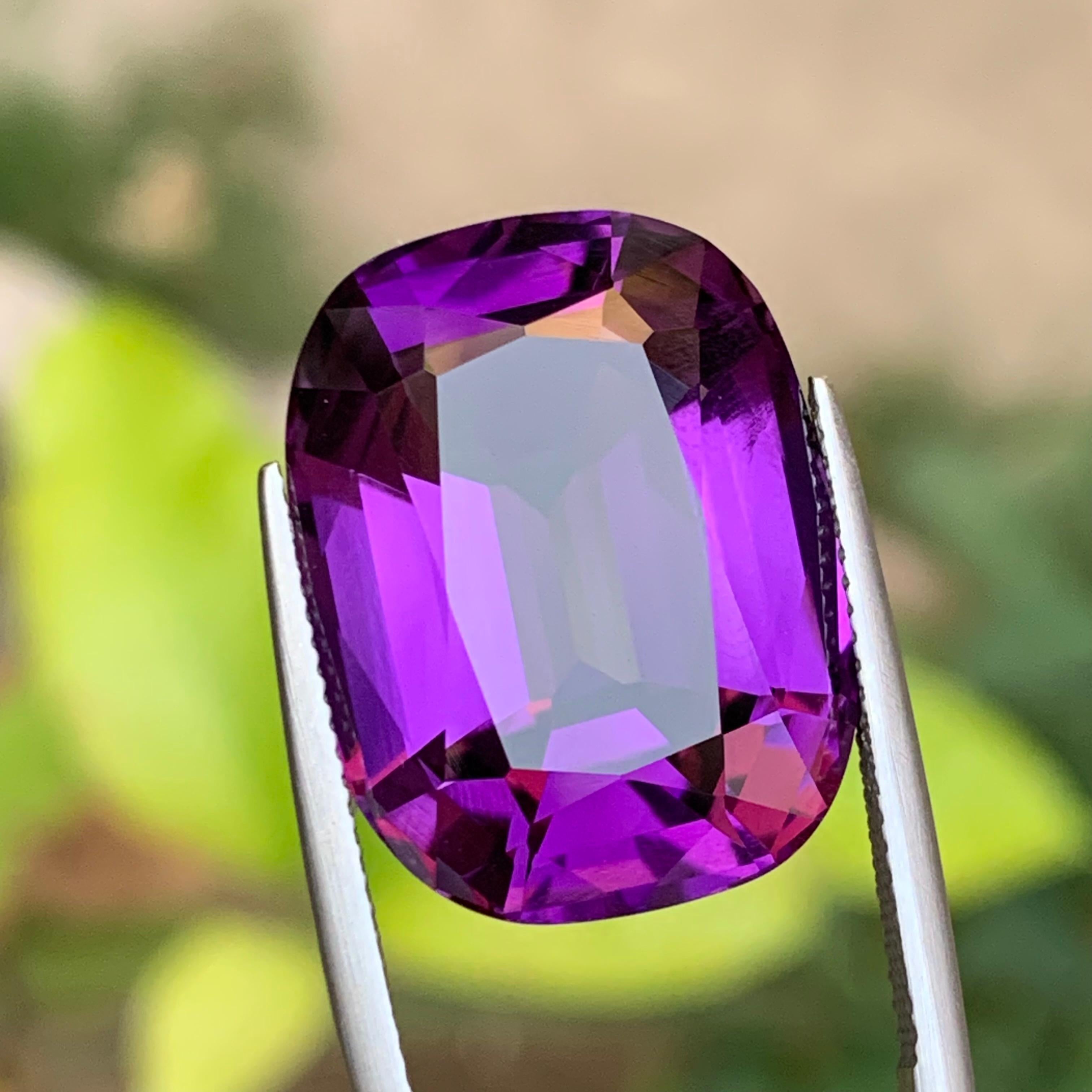 Améthyste violette naturelle 25,16 ct pour bague, pendentif, bijoux Neuf - En vente à Peshawar, PK