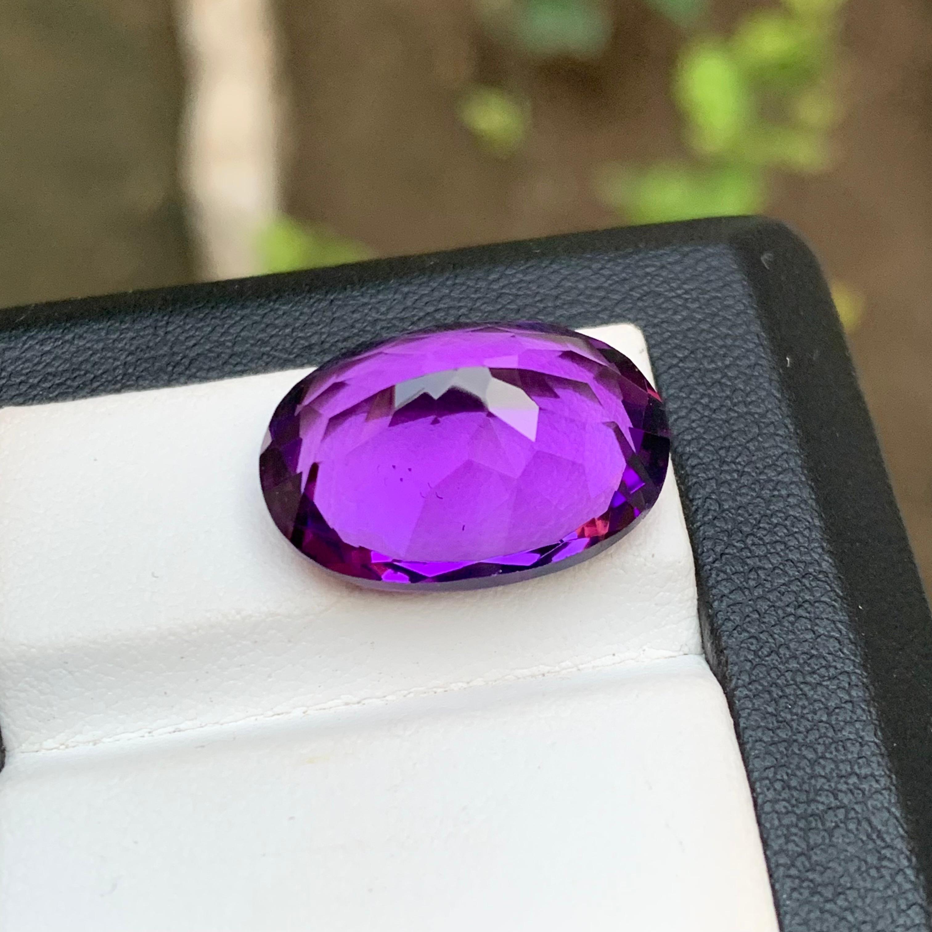 Women's or Men's Rich Purple Natural Amethyst Necklace Pendant Gemstone 16.95Ct Fancy Cushion Cut For Sale