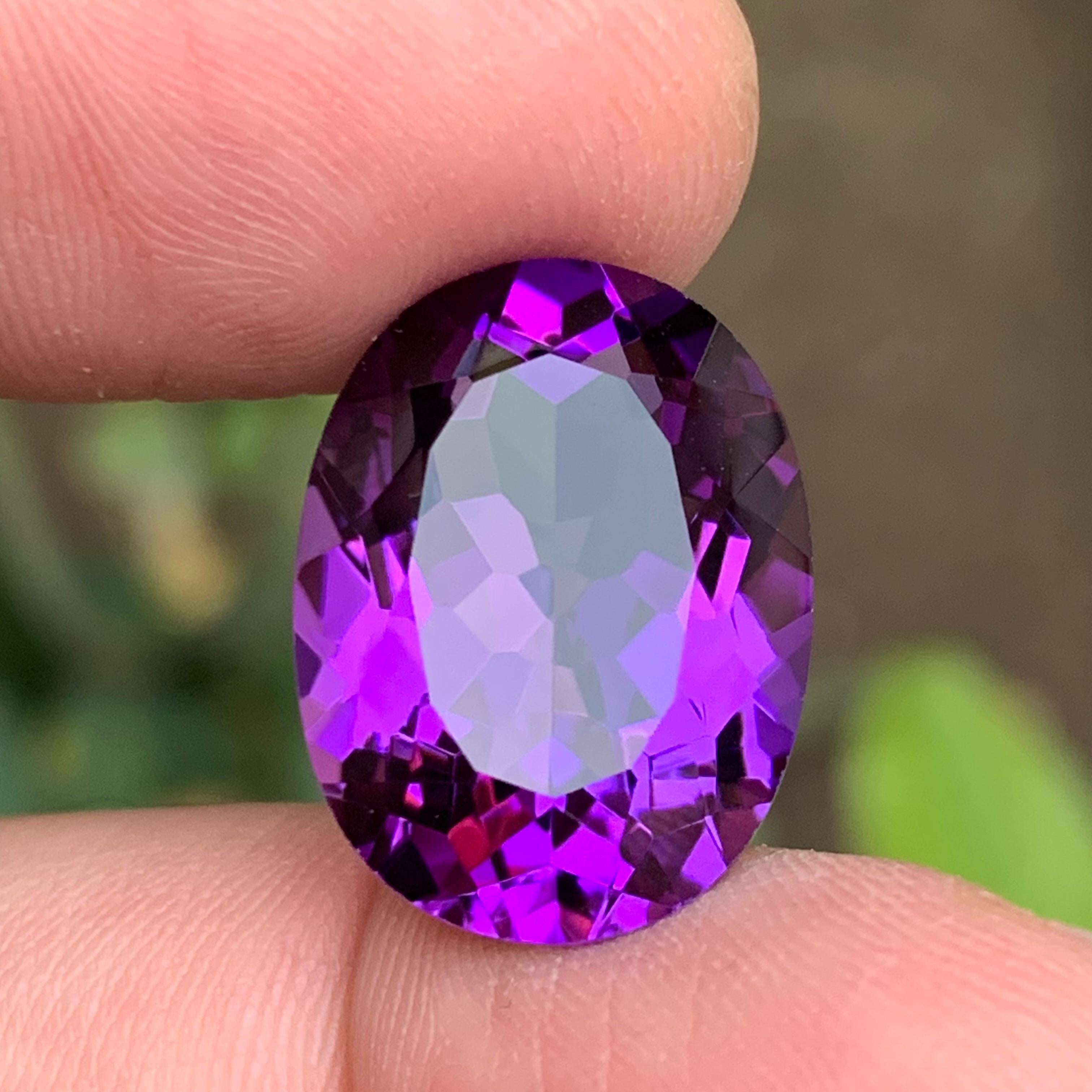 Rich Purple Natural Amethyst Necklace Pendant Gemstone 16.95Ct Fancy Cushion Cut For Sale 1