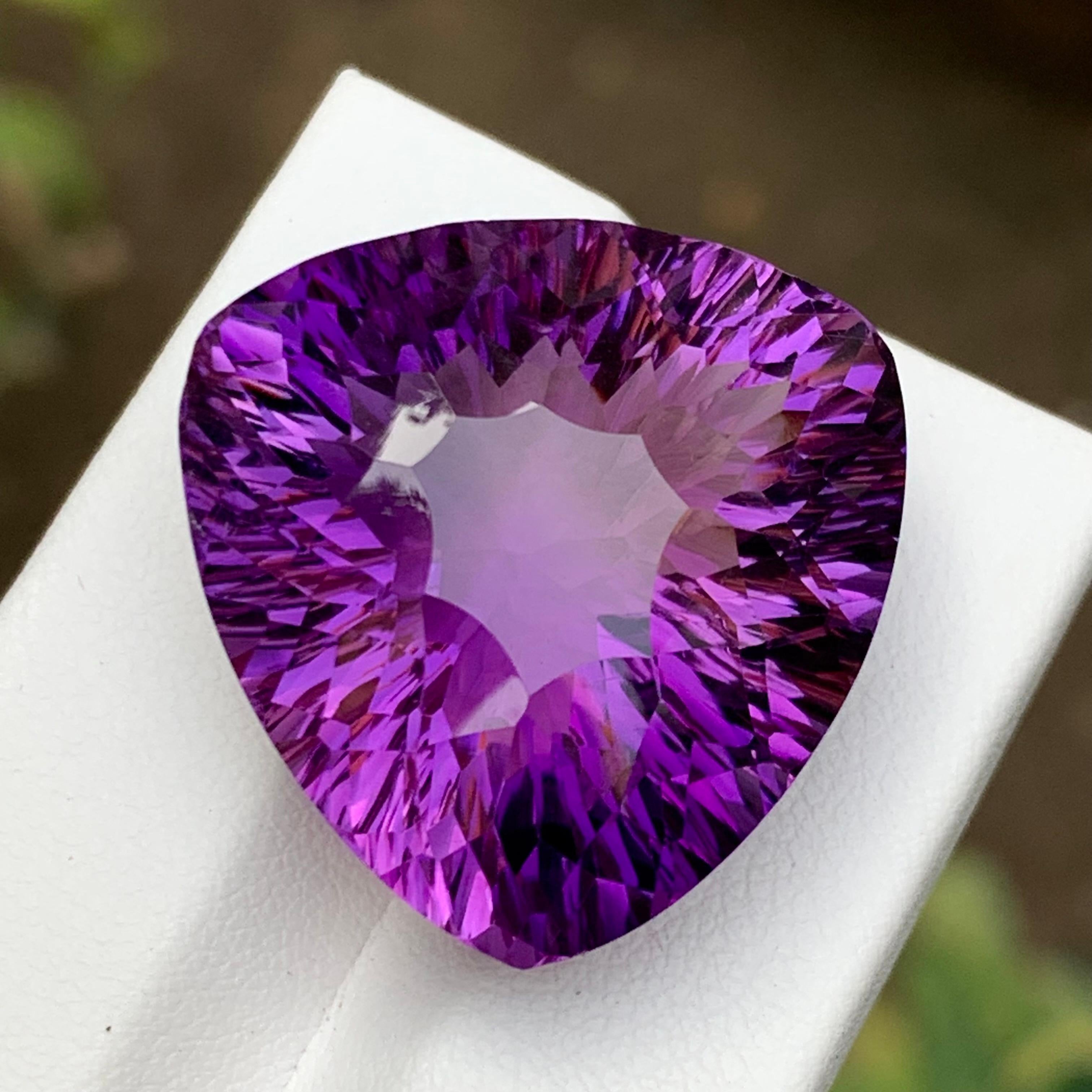 Rich Purple Natural Amethyst Pendant Necklace Loose Gemstone 47.85Ct Trillion Ct 6