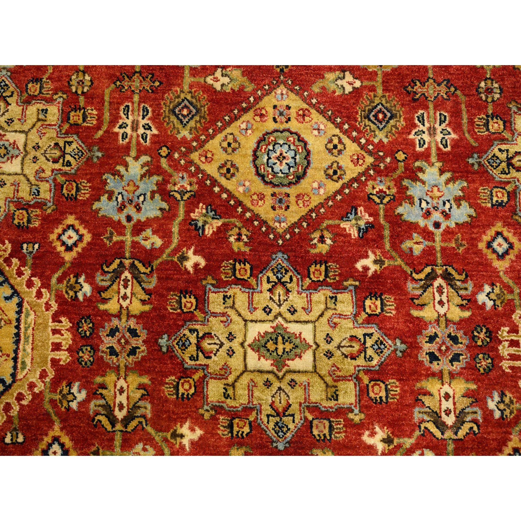 Rich Red Karajeh Design Handgeknüpfter orientalischer runder Teppich aus reiner Wolle 7'9