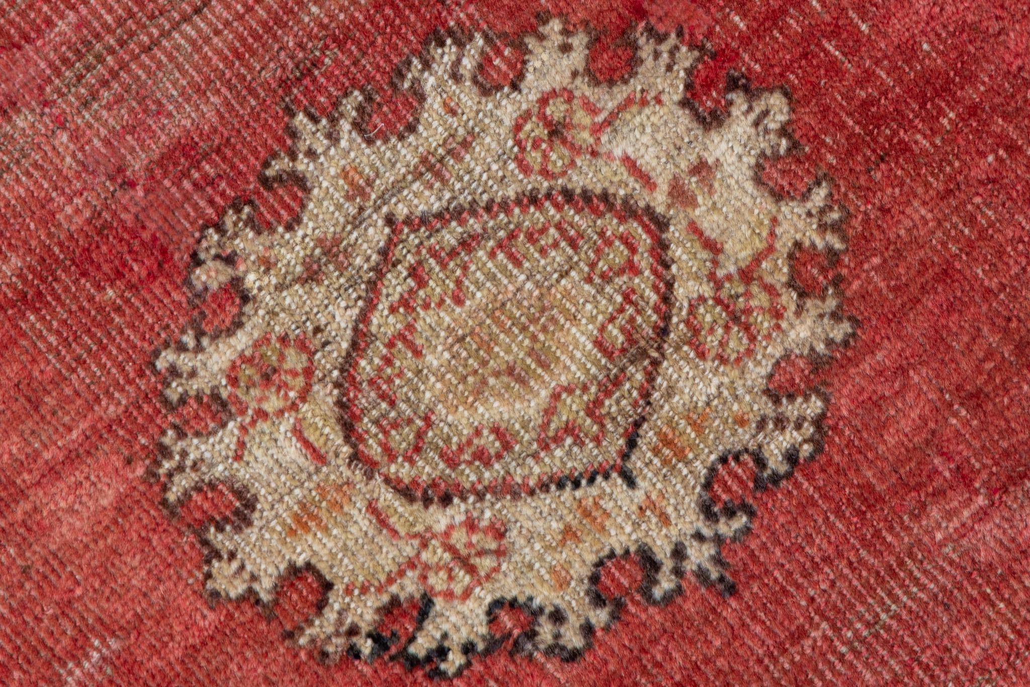 XX secolo Oushak Runner II rosso ricco in vendita