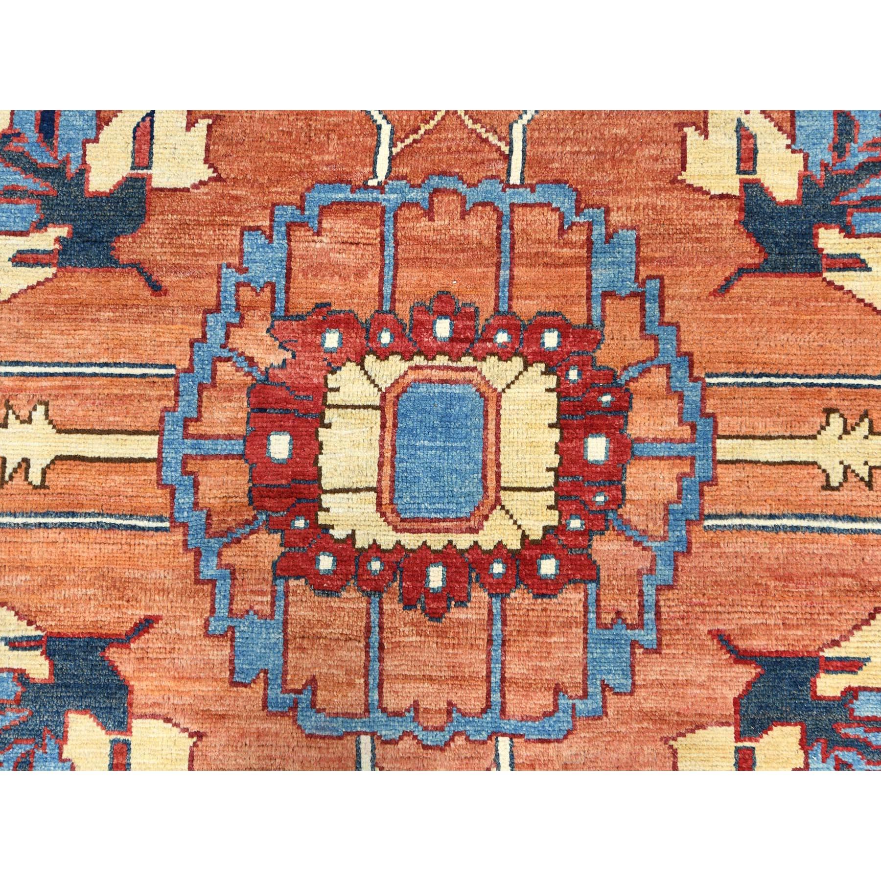 Tapis oriental rouge riche Serapi Heriz Design noué à la main 9'0