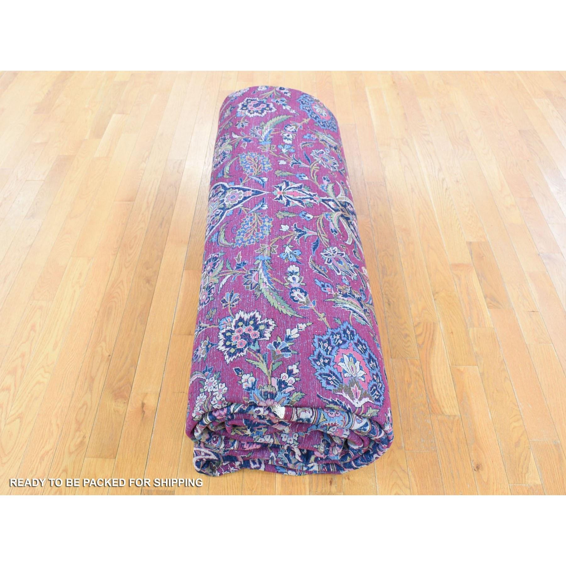 Persischer Kashan Seltener XL Squarish Größe Handgeknüpfter Teppich aus reiner Wolle in Rot, Vintage im Angebot 4