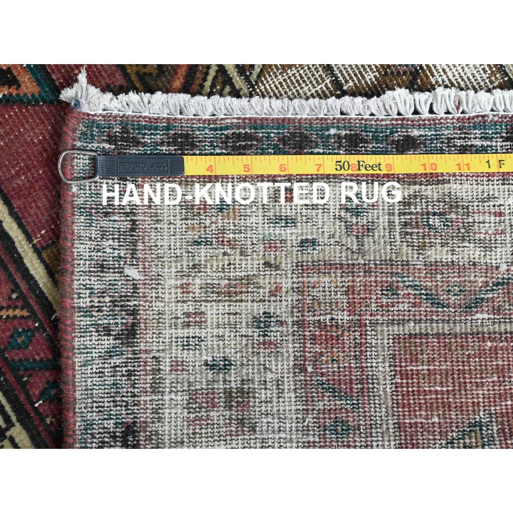 Handgeknüpfter, handgeknüpfter, persischer Serab-Teppich in Rot, Wolle im Used-Look, Vintage im Angebot 1