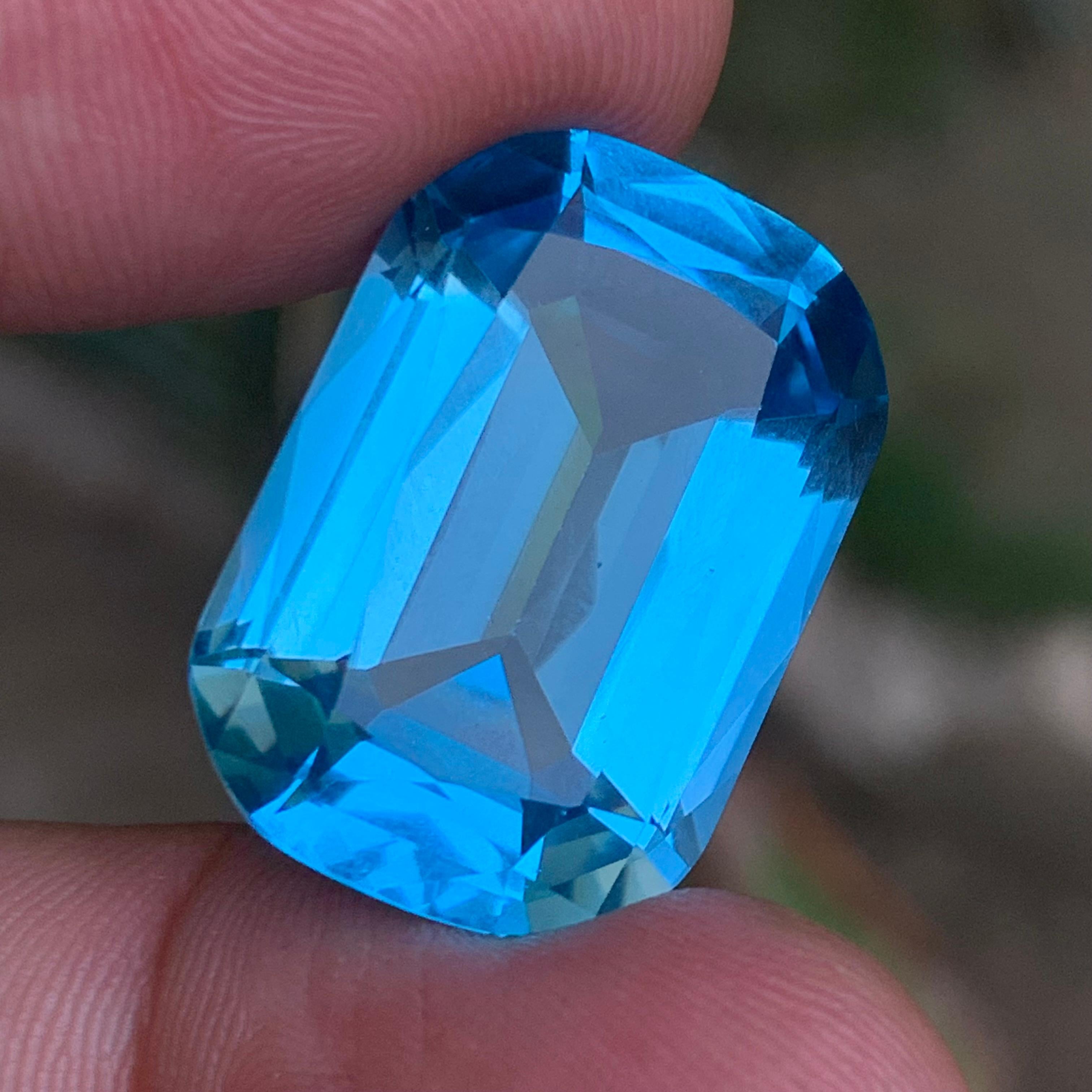 Topaze suisse bleu ciel 37.43Ct Naturelle pierres précieuses en vrac taille coussin pour pendentif en vente 6