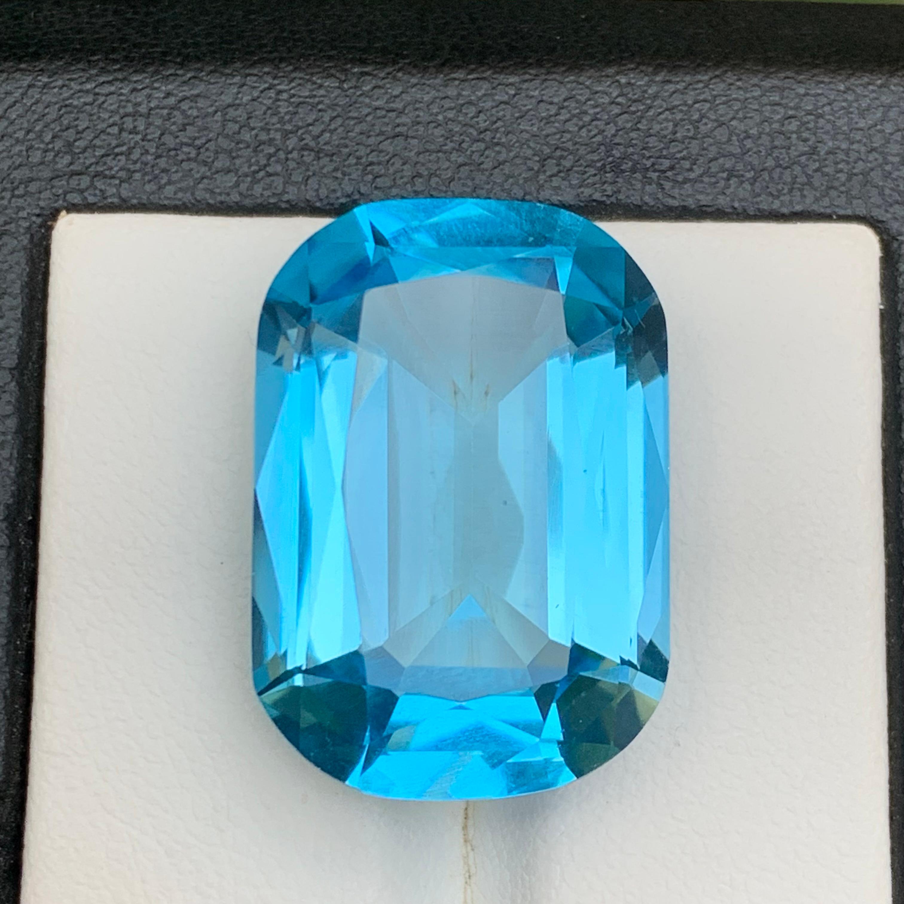 Taille coussin Topaze suisse bleu ciel 37.43Ct Naturelle pierres précieuses en vrac taille coussin pour pendentif en vente