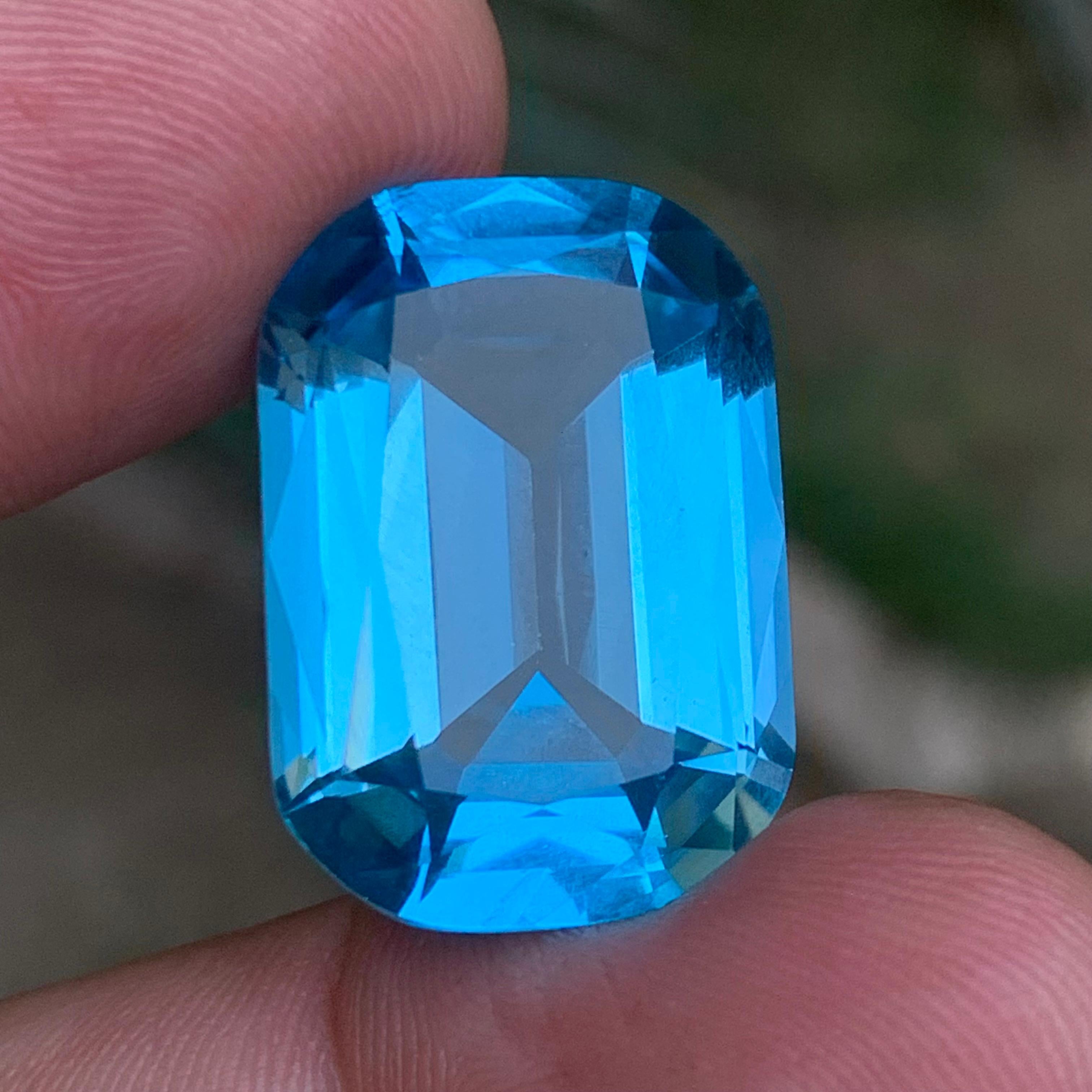 Topaze suisse bleu ciel 37.43Ct Naturelle pierres précieuses en vrac taille coussin pour pendentif en vente 3